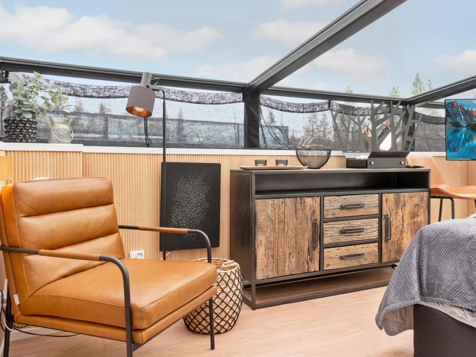 Levi secret igloo revontuli 10d-Inside