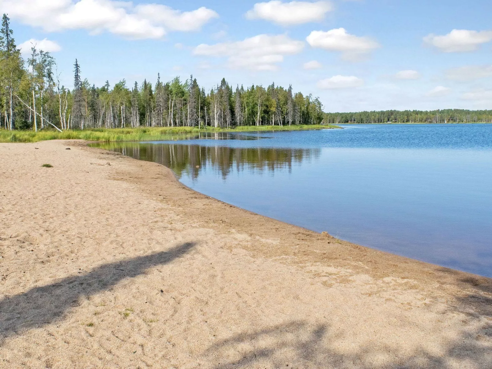 Mötönpesä 2-Drinnen