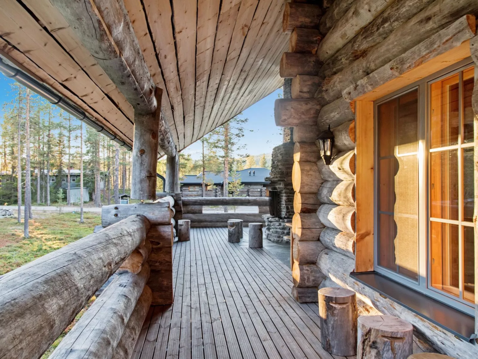 Luostakka iso-Inside