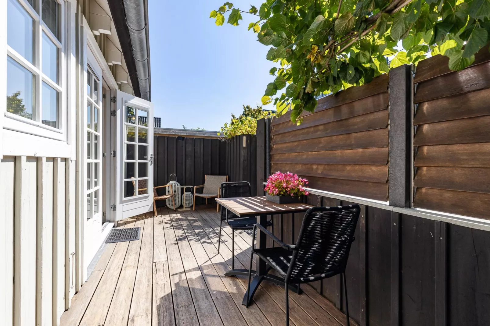 Lijsterhofstraat 13 - Knusse vakantiewoning nabij strand en centrum-Terrasse / balcon