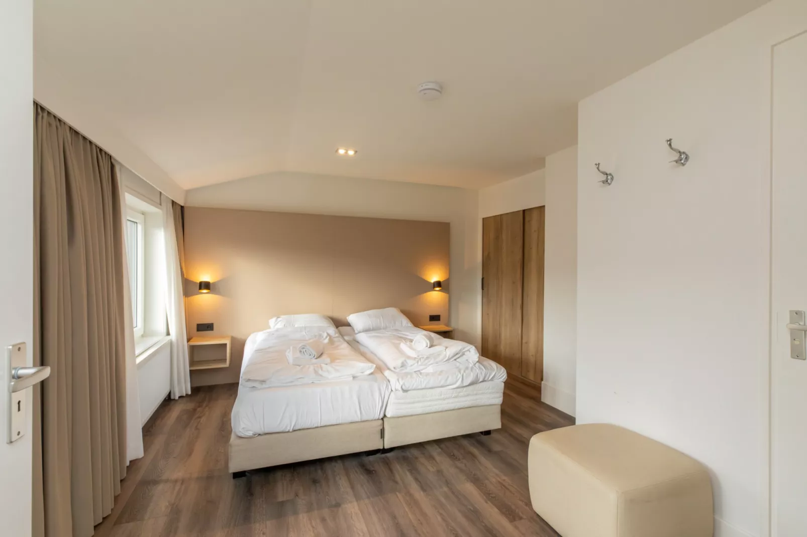 Overnachten in Zoutelande  Comfortabel Appartement Langstraat 5A-Bedroom