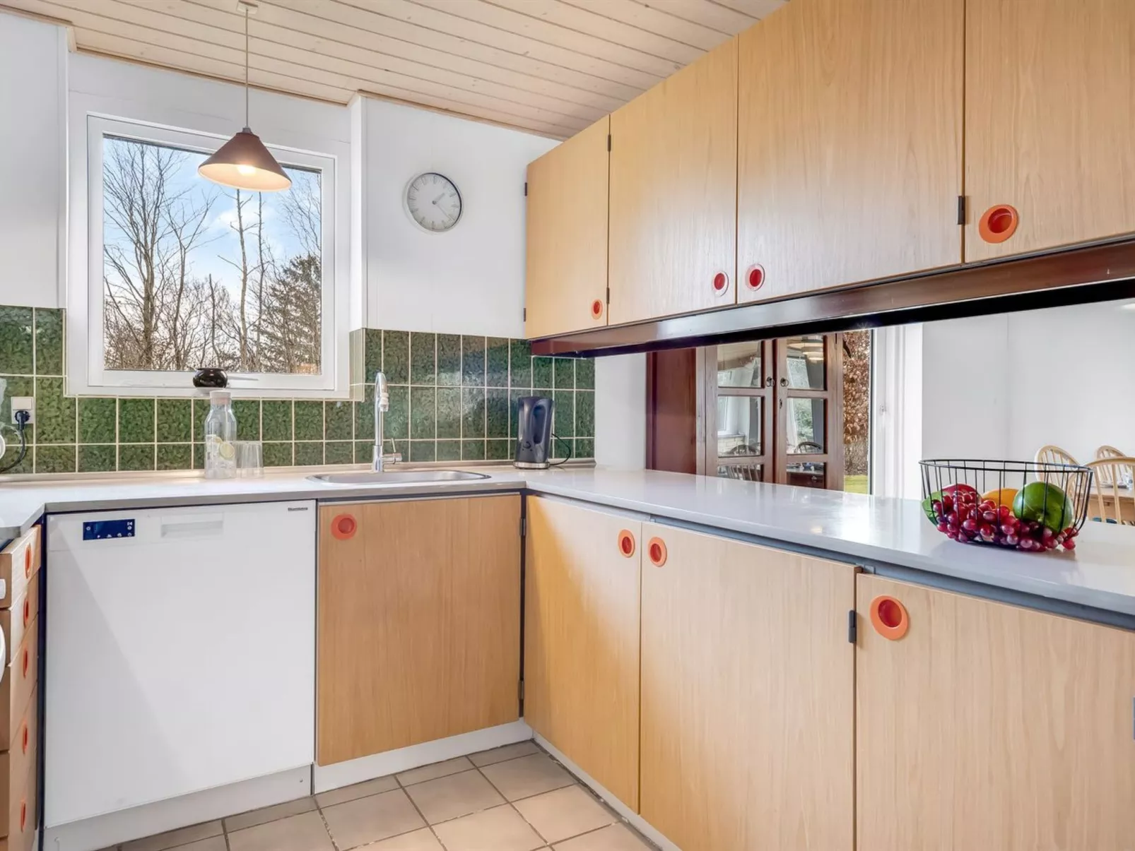 "Marika" - 400m to the fjord-Inside