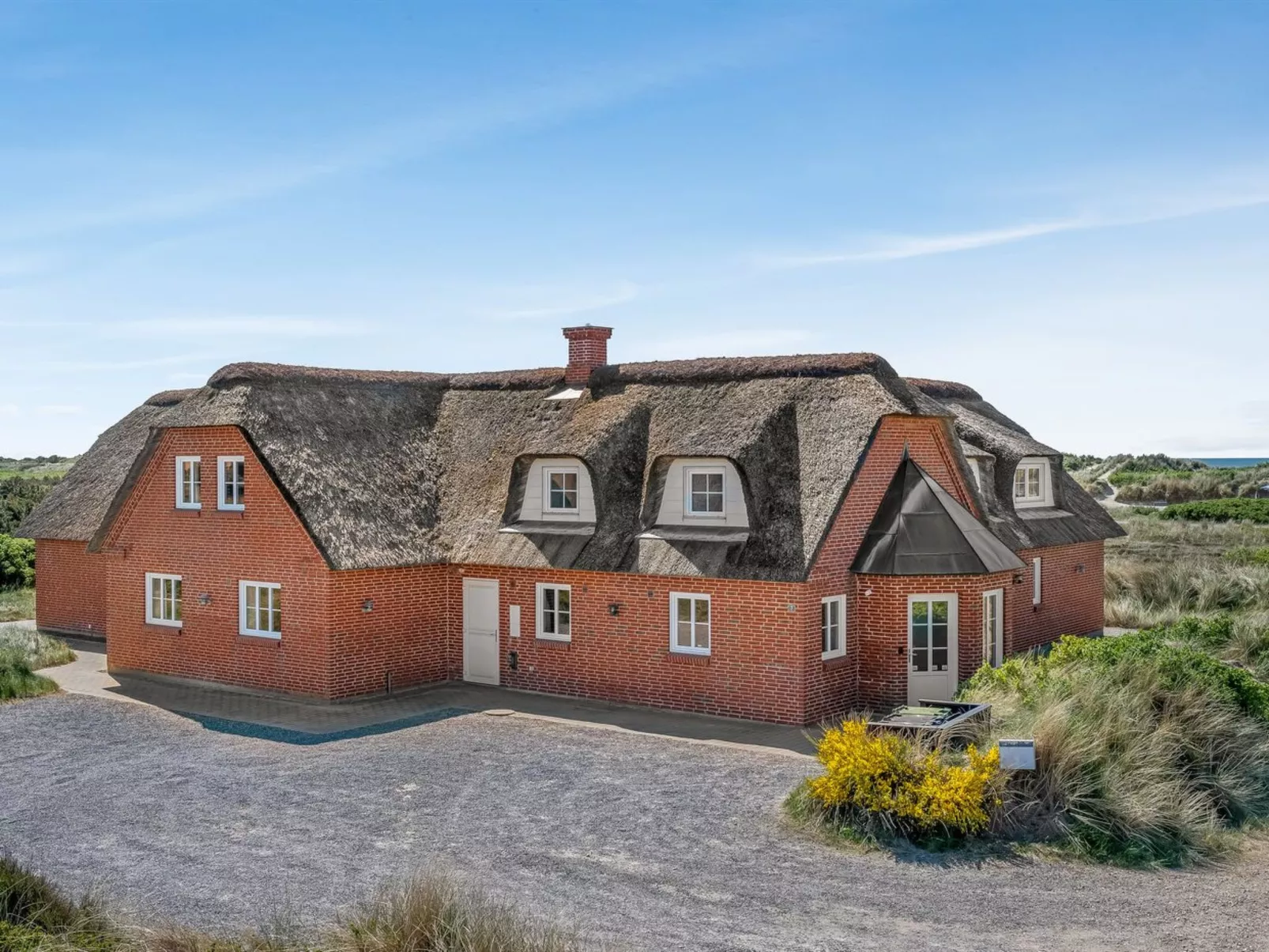 "Gytha" - 75m from the sea-Draußen