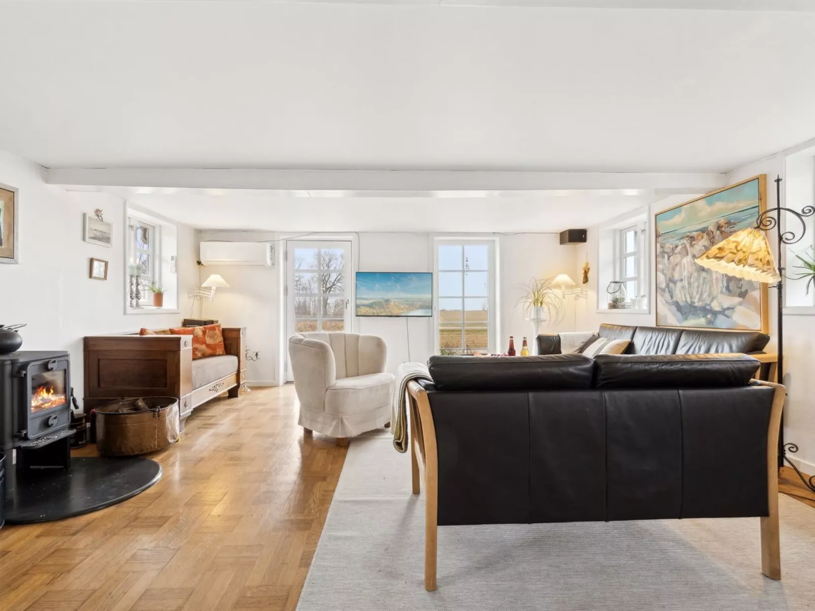 "Bena" - 2km from the sea-Drinnen