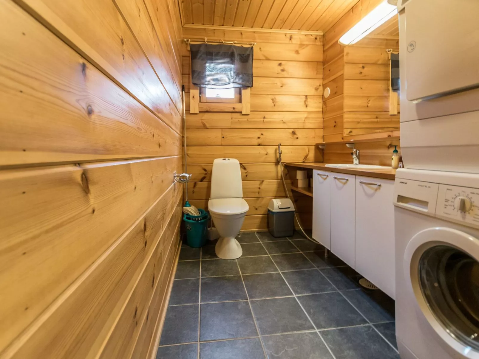 Nuppulanranta 14-Dedans