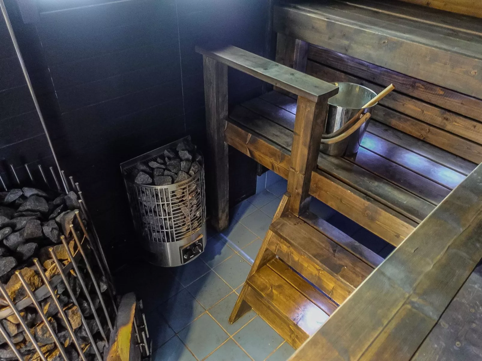 Teppolan rinne-Dedans