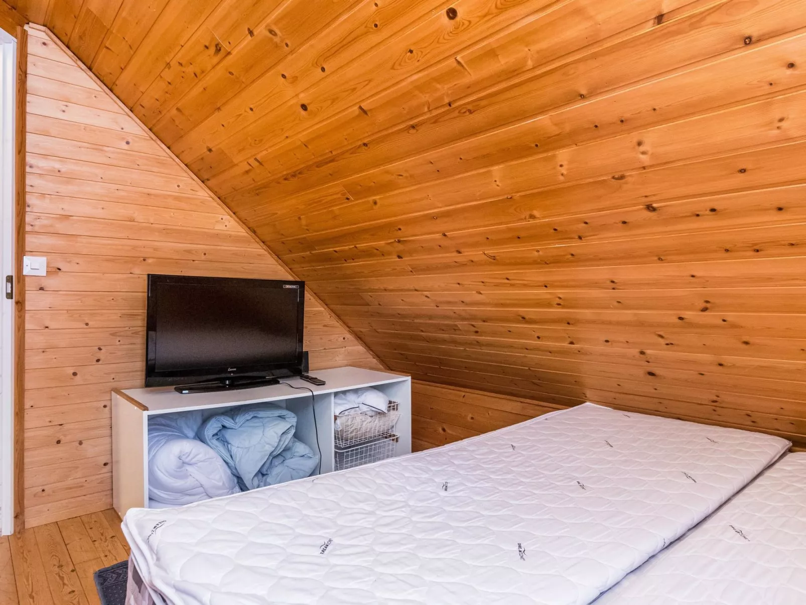 Alppikylä 1a paritalo-Dedans