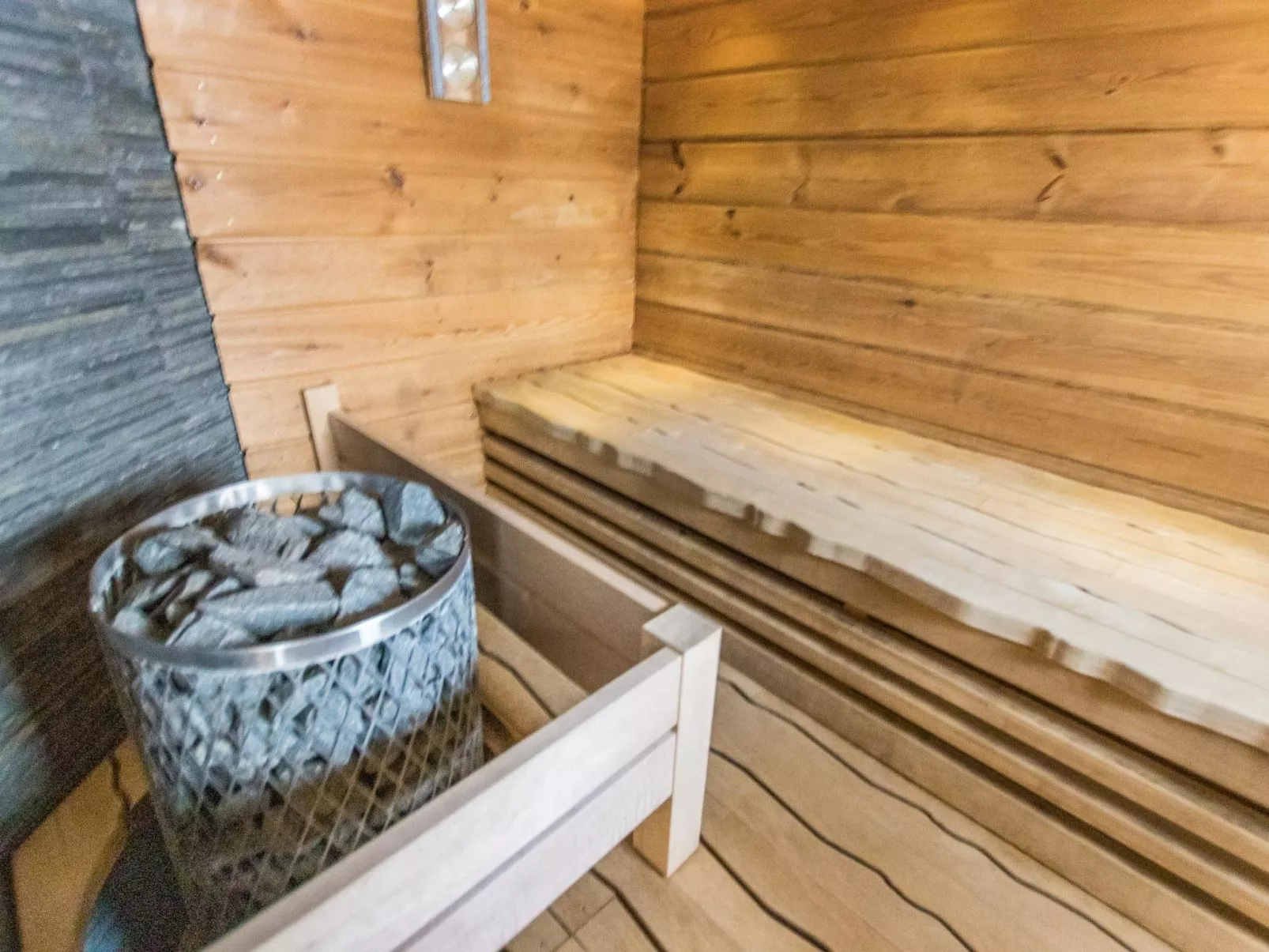 Uulanlinna a, paritalo-Dedans