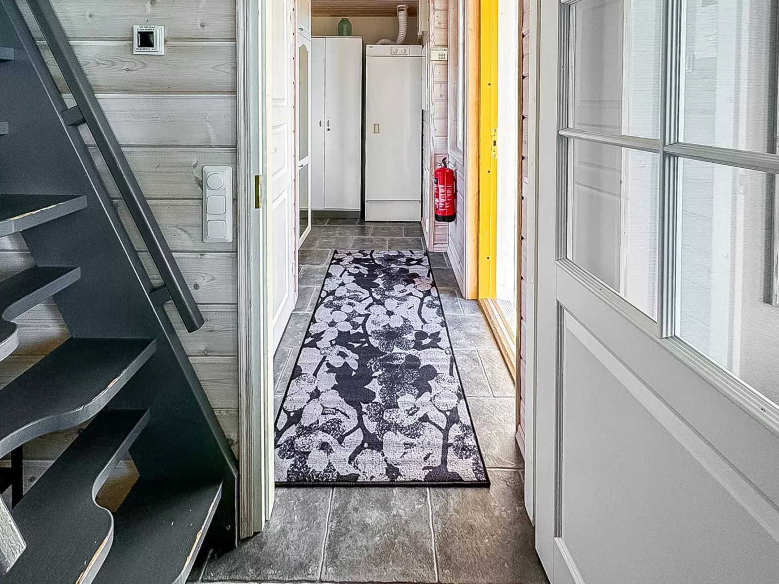 Villa taikavuosseli-Inside