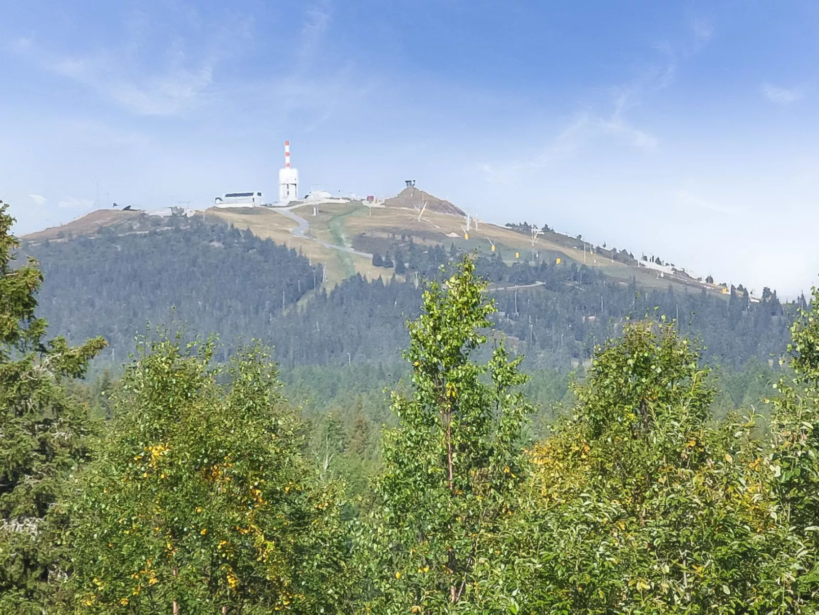 Lomamaja rukaranta-Dedans