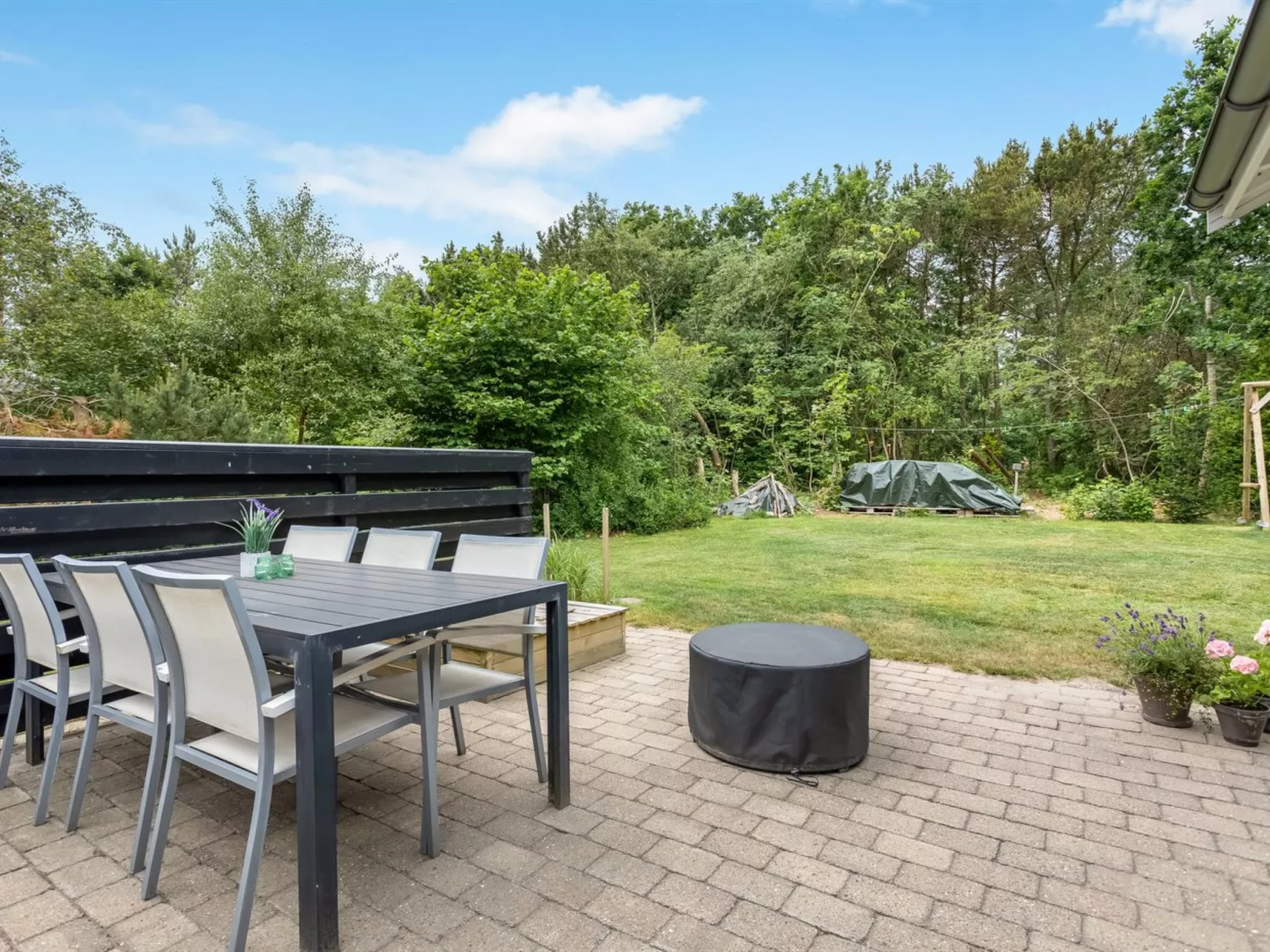 "Varpu" - 1.5km from the sea-Dehors