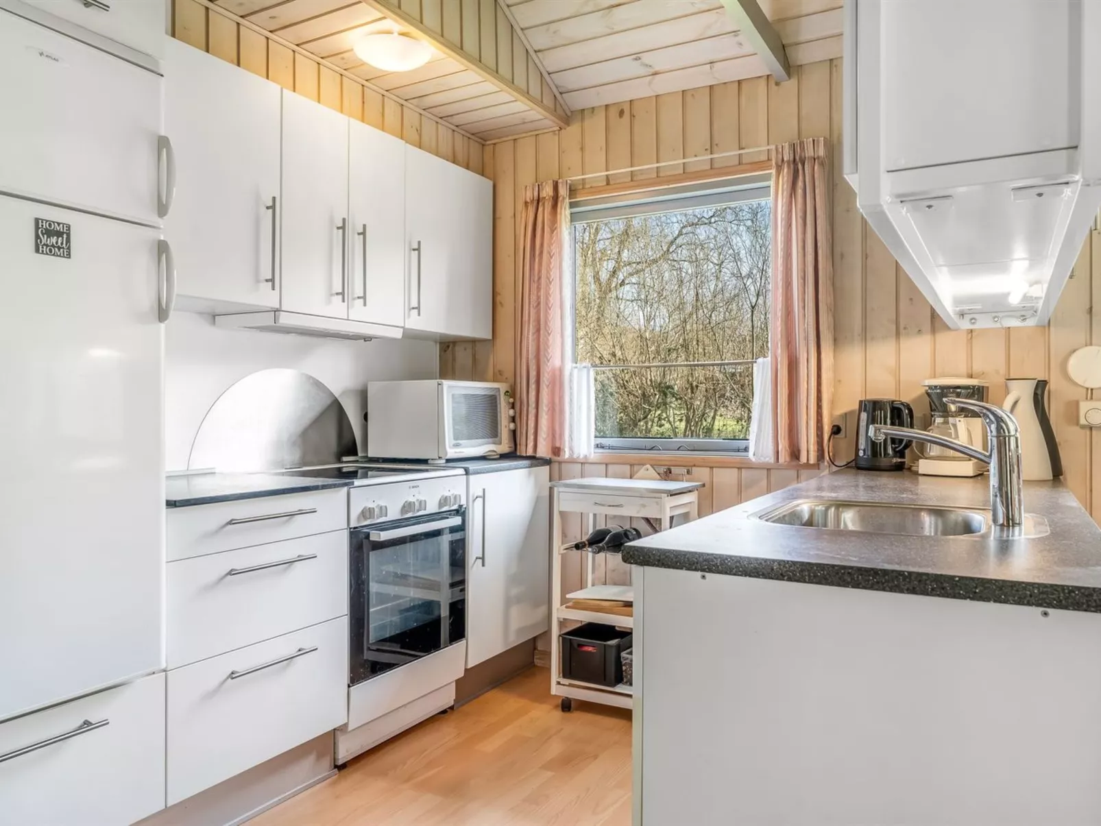 "Franzisca" - 200m to the fjord-Drinnen