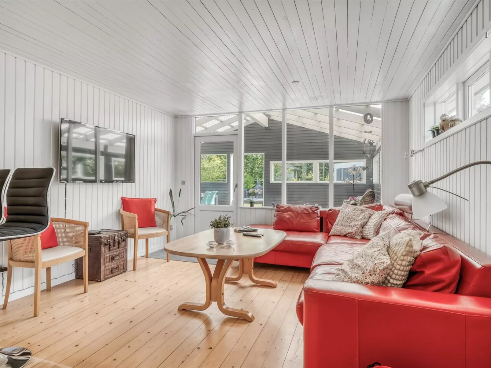 "Rathi" -  from the sea-Drinnen