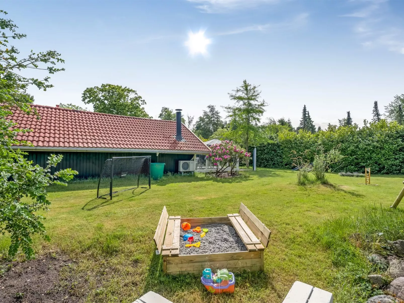 "Rusalina" - 400m from the sea-Outside