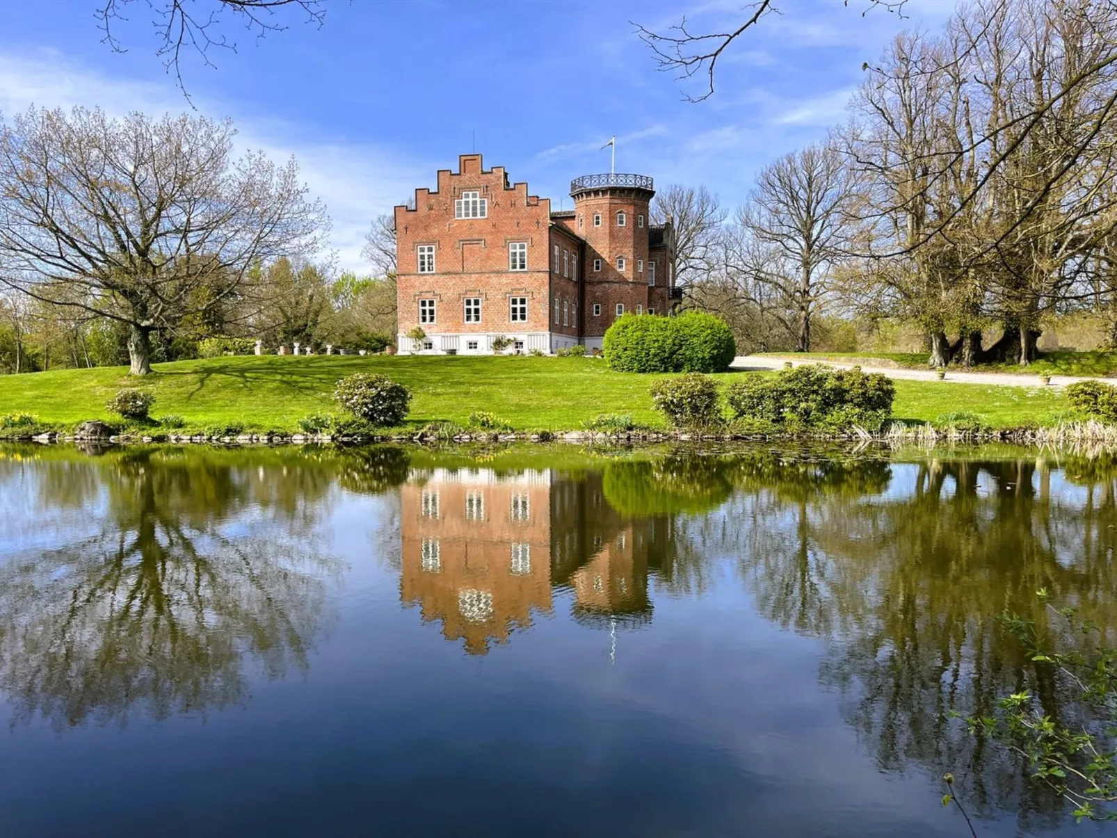 "Brun" - 1.5km from the sea-Outside