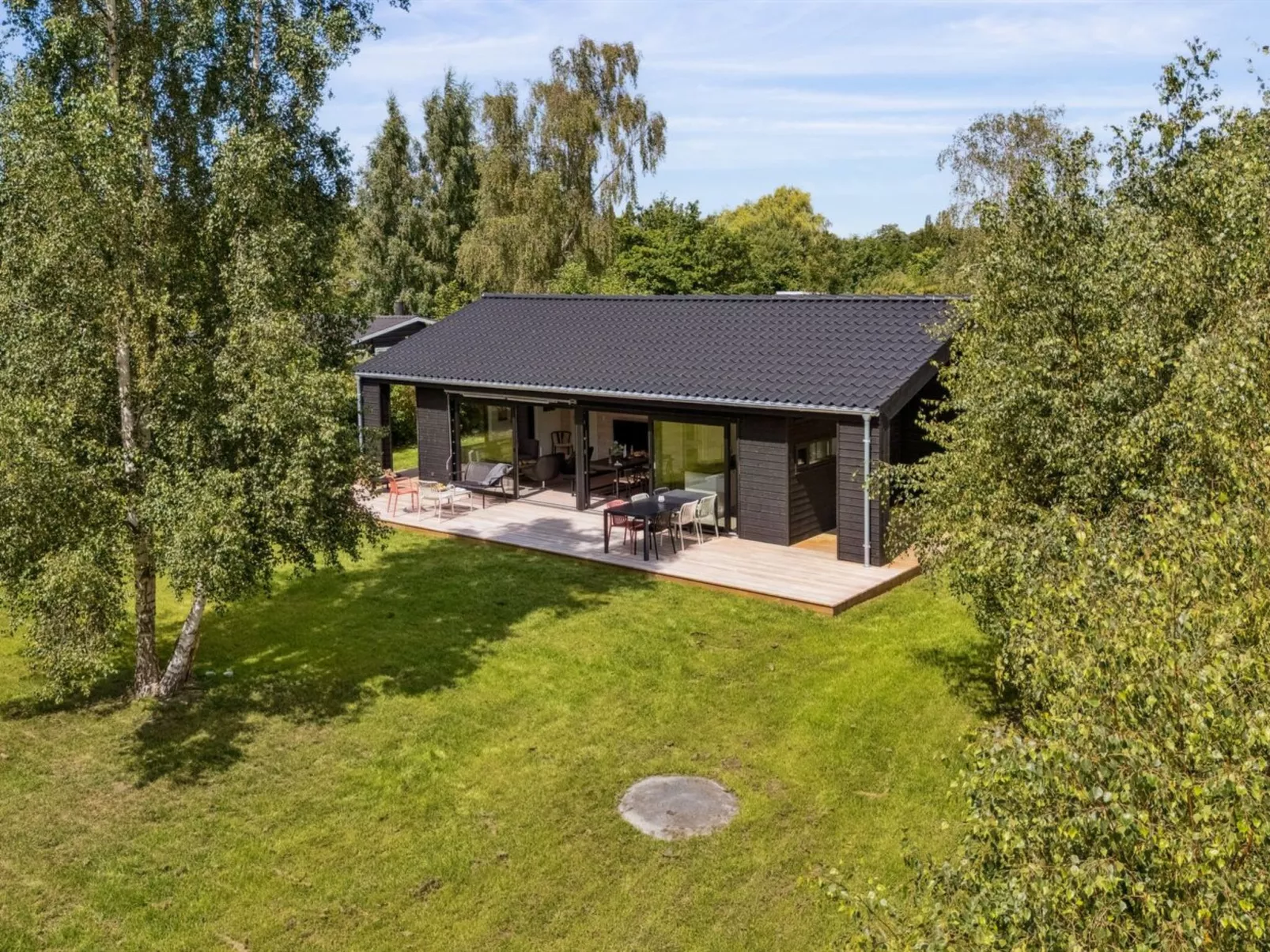 "Herulf" - 450m from the sea-Outside