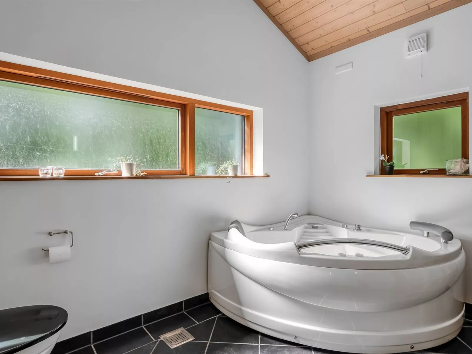 "Rosaline" - 500m from the sea-Drinnen