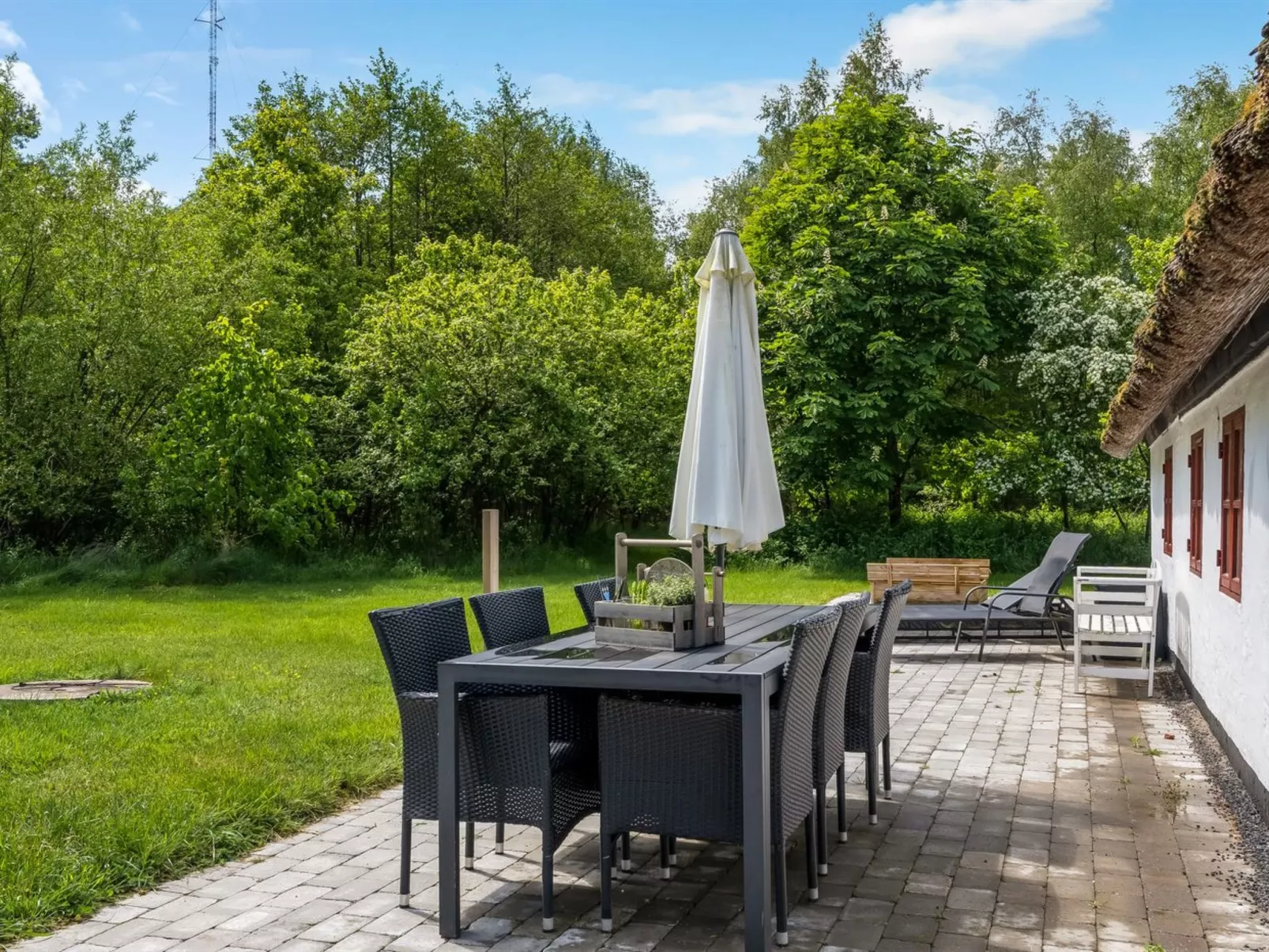 "Aatos" - 2km from the sea-Outside