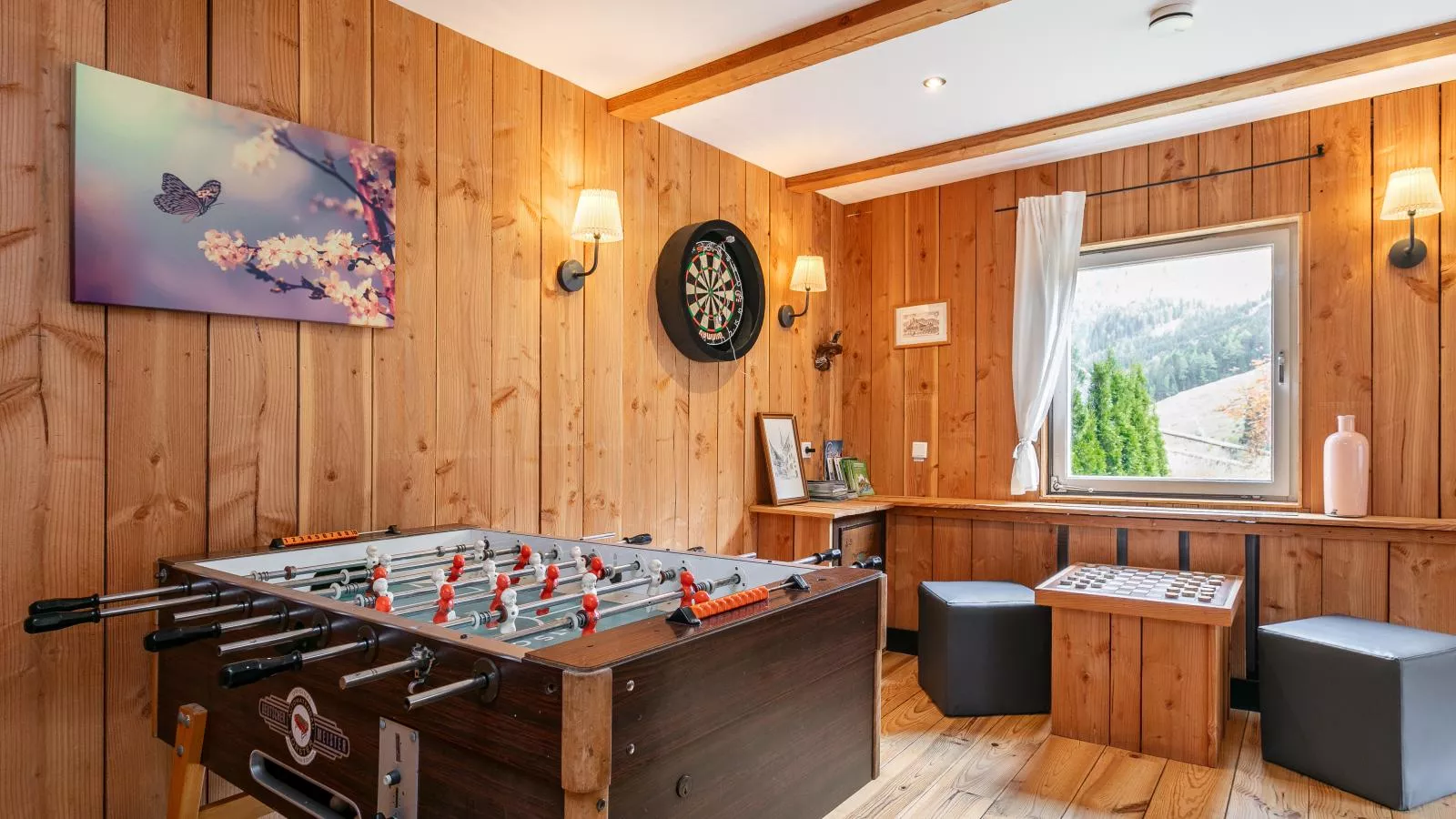 Carmaliva-Facilities