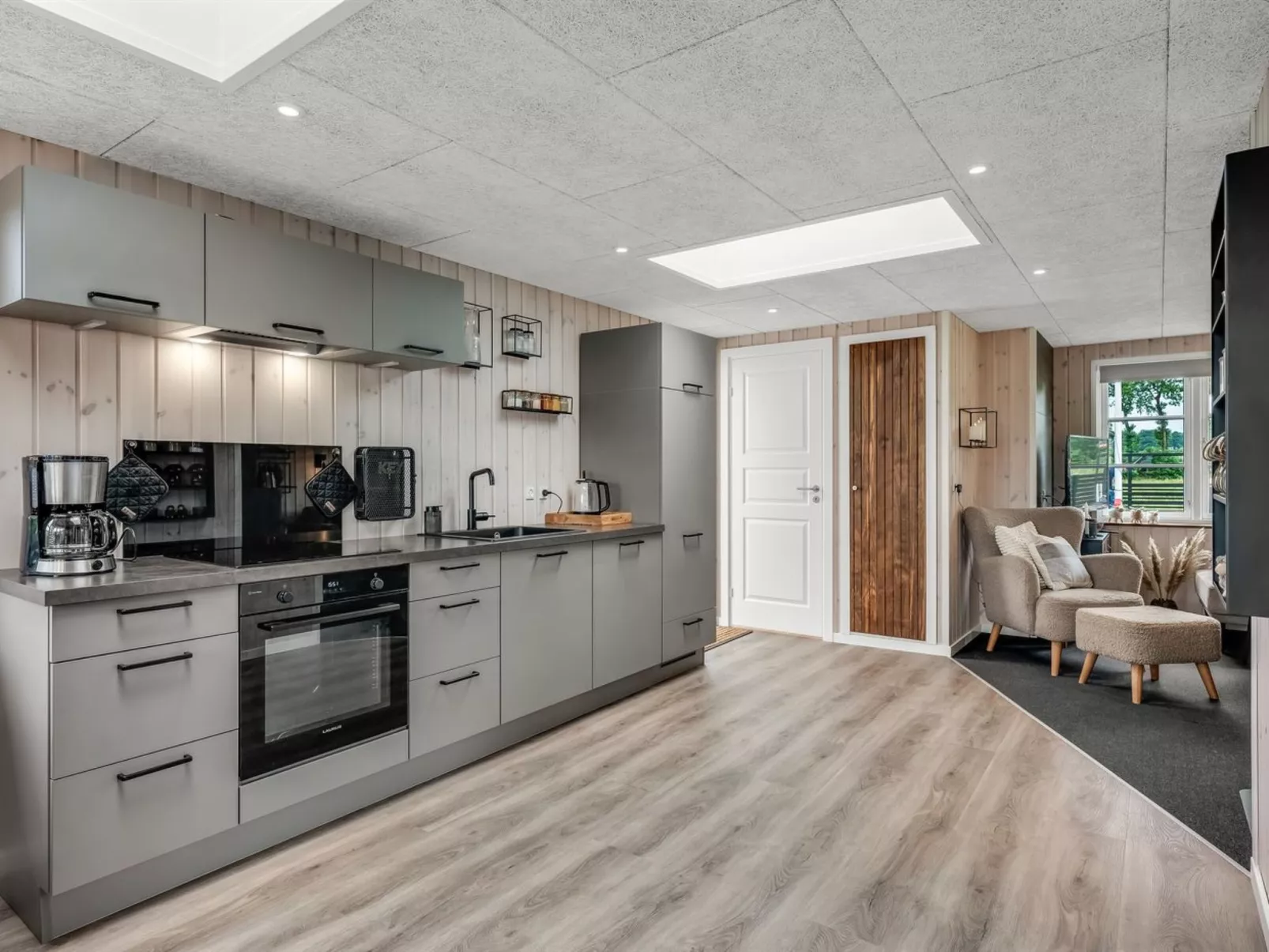 "Urda" - 50m from the sea-Dedans