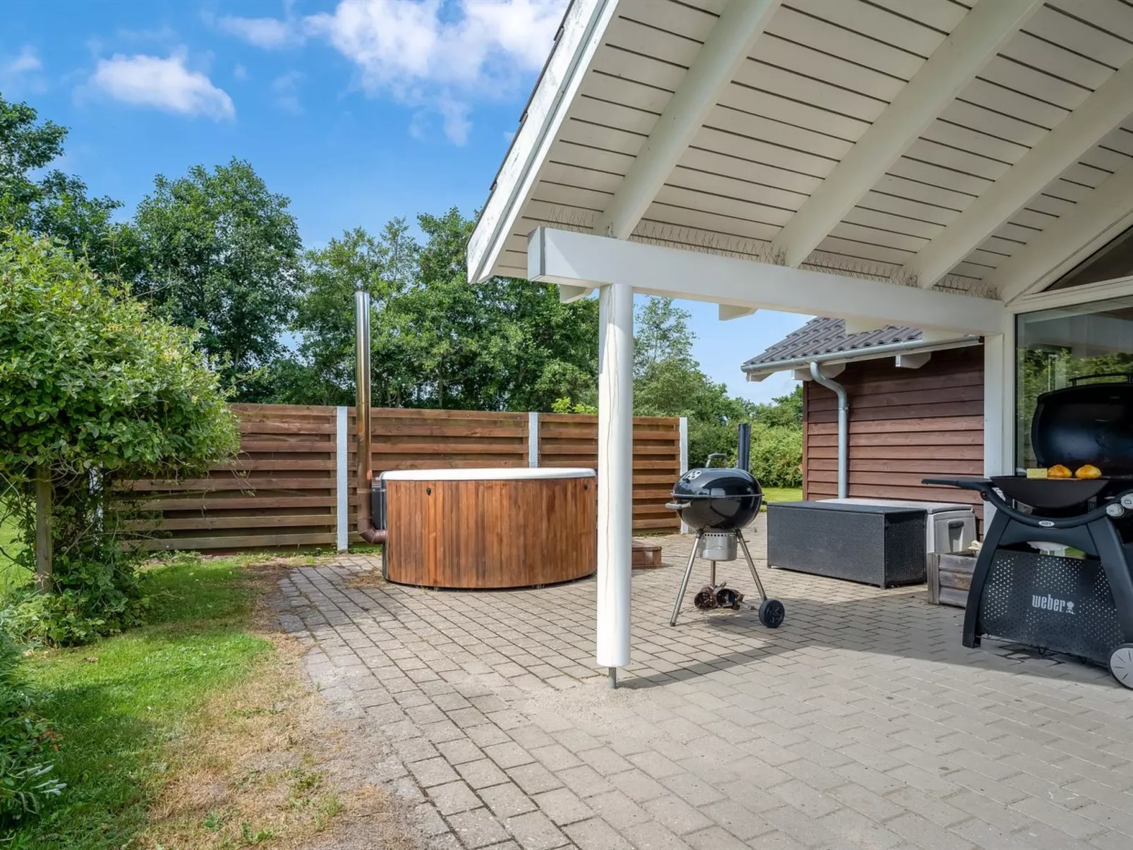 "Mika" - 800m from the sea-Dehors