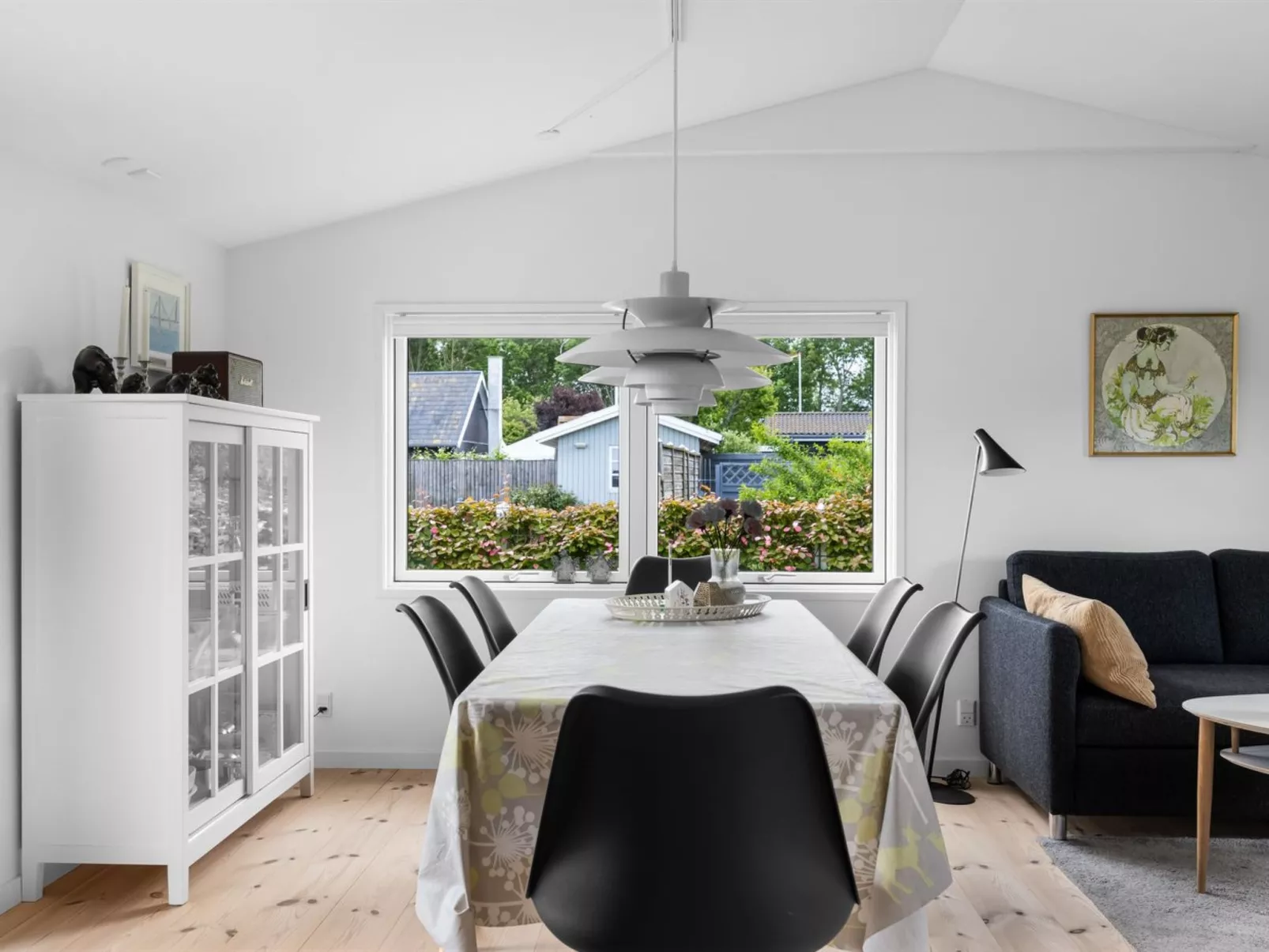 "Daya" - 75m from the sea-Drinnen