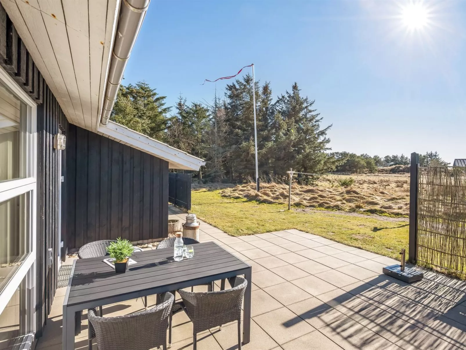 "Sinikka" - 900m from the sea-Draußen