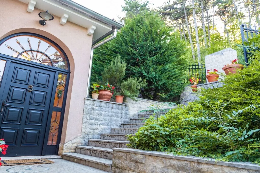 458038-Nicht zugeordnet