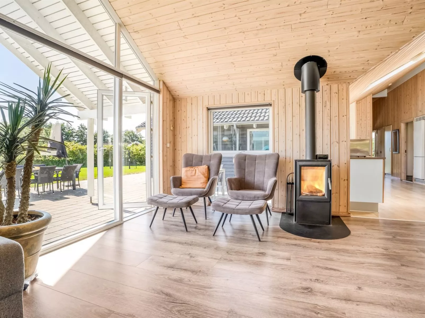 "Jurgis" - 900m from the sea-Inside