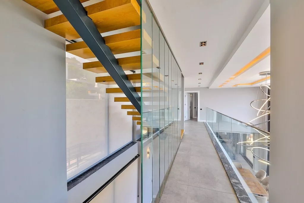 624550-Nicht zugeordnet