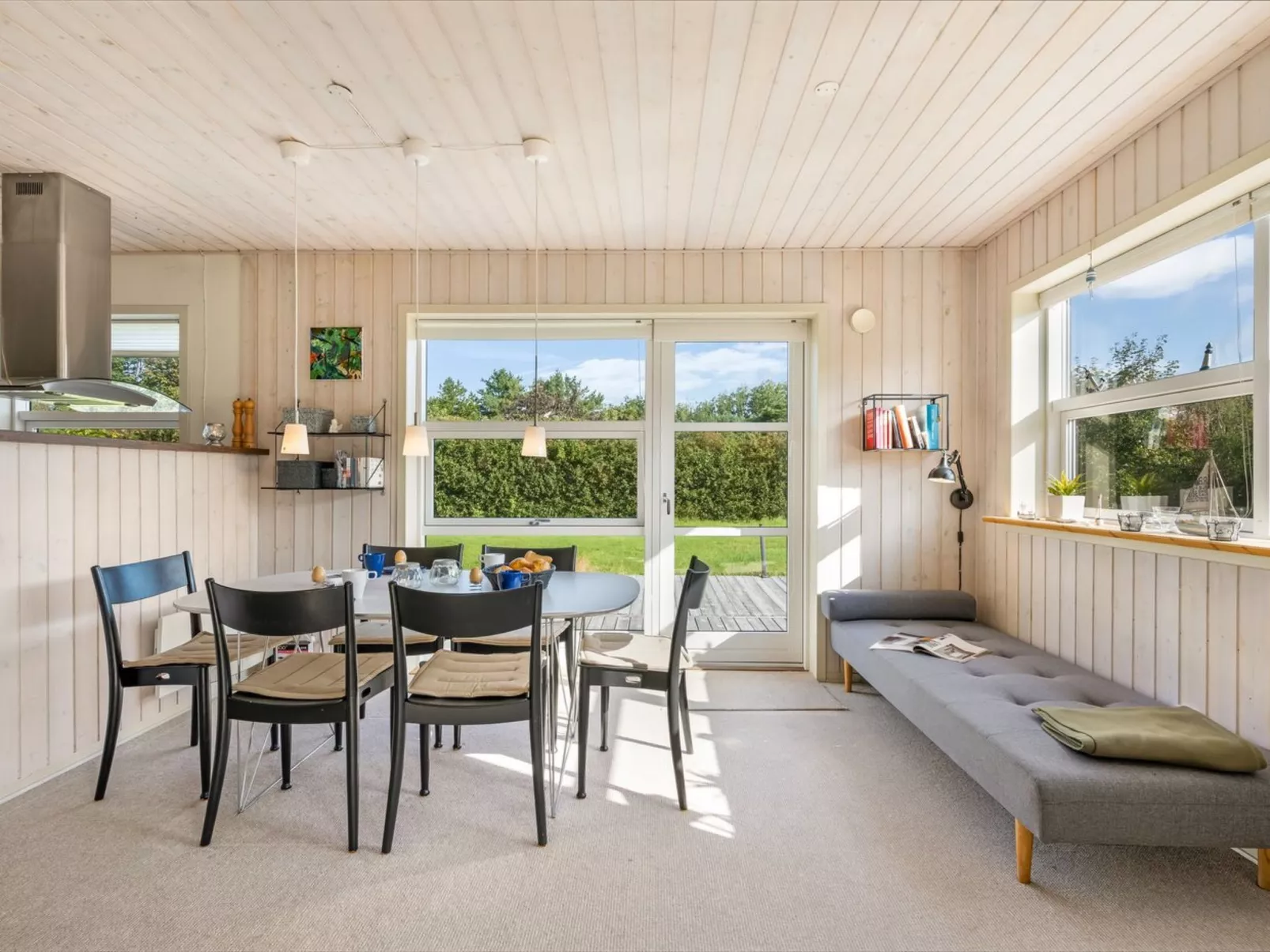 "Anja" - 550m to the fjord-Dedans