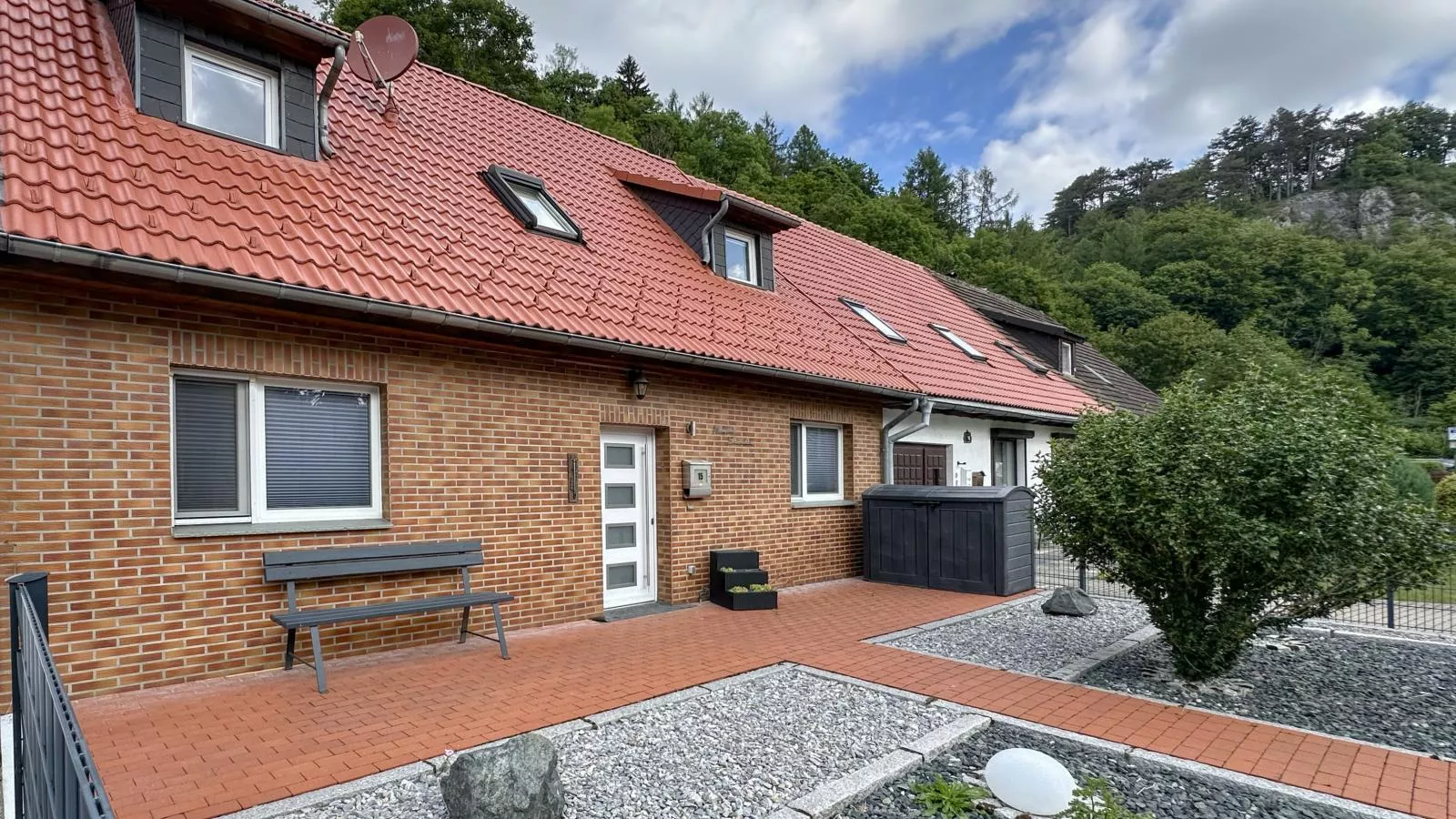 Mompels-Garten Sommer