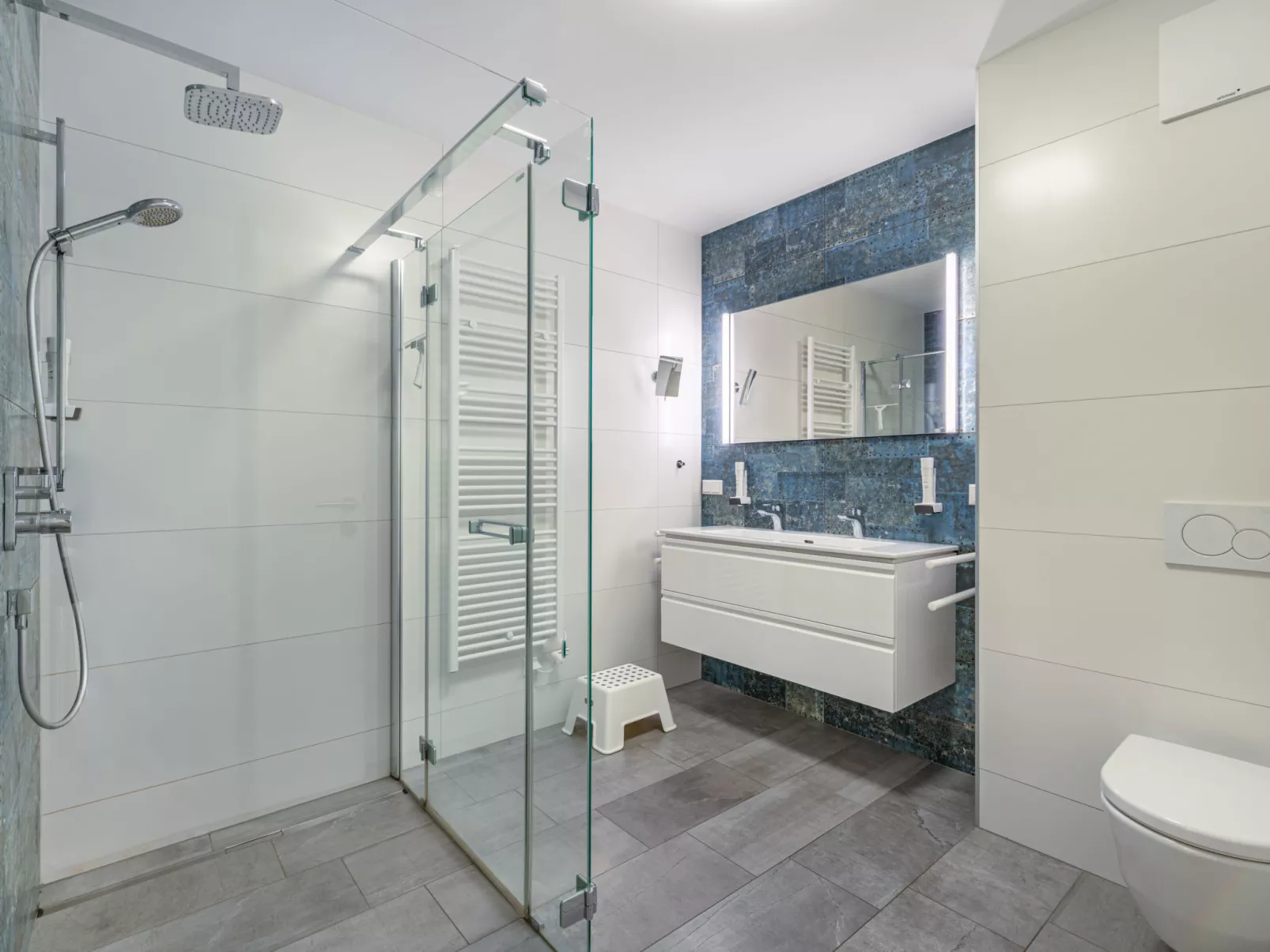 Top 5 Alpe maritima Seeblick+Bergkulisse-Inside