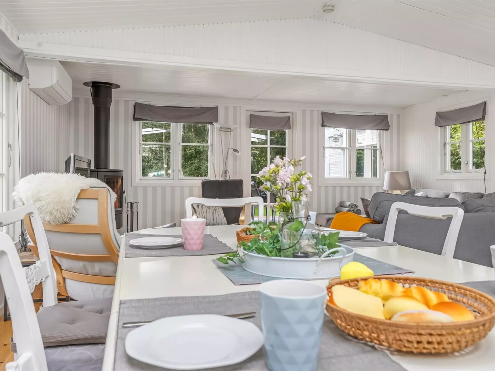 "Fernandine" - 400m from the sea-Inside