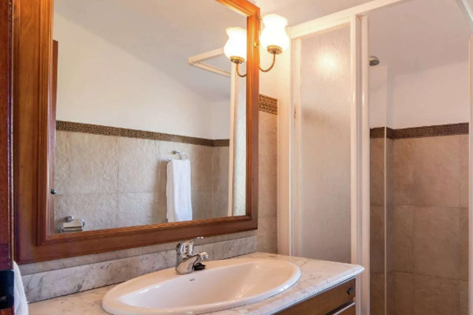 La Sierra de Cazorla-Bathroom