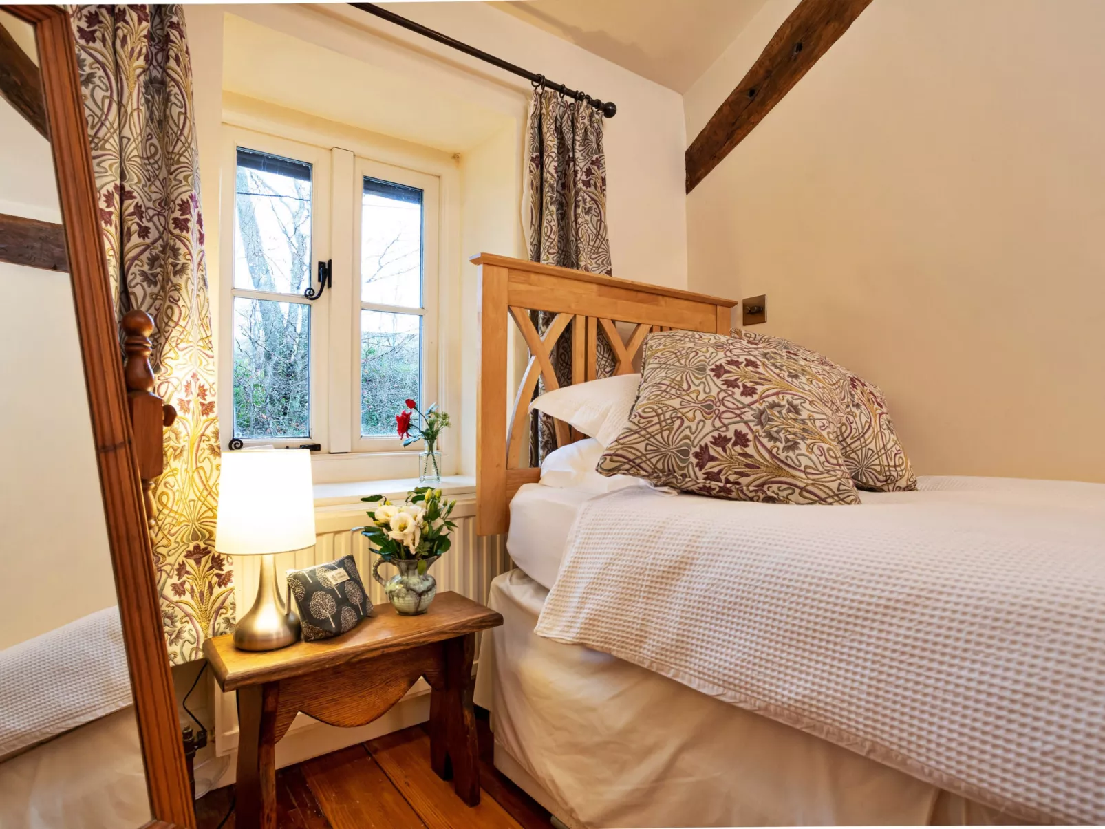 Two Storrs Cottages-Inside