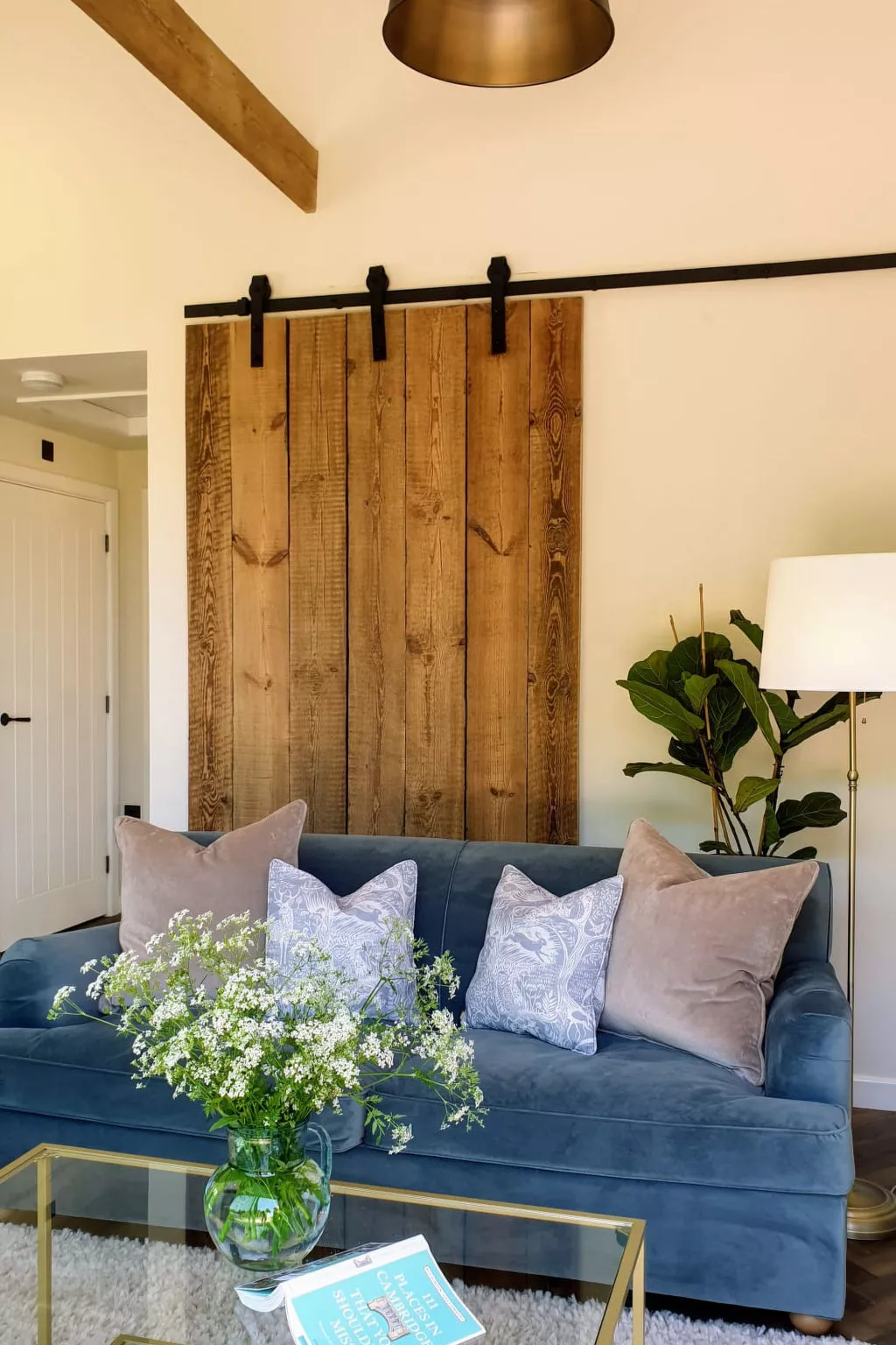 Blackbarn Wood-Dedans