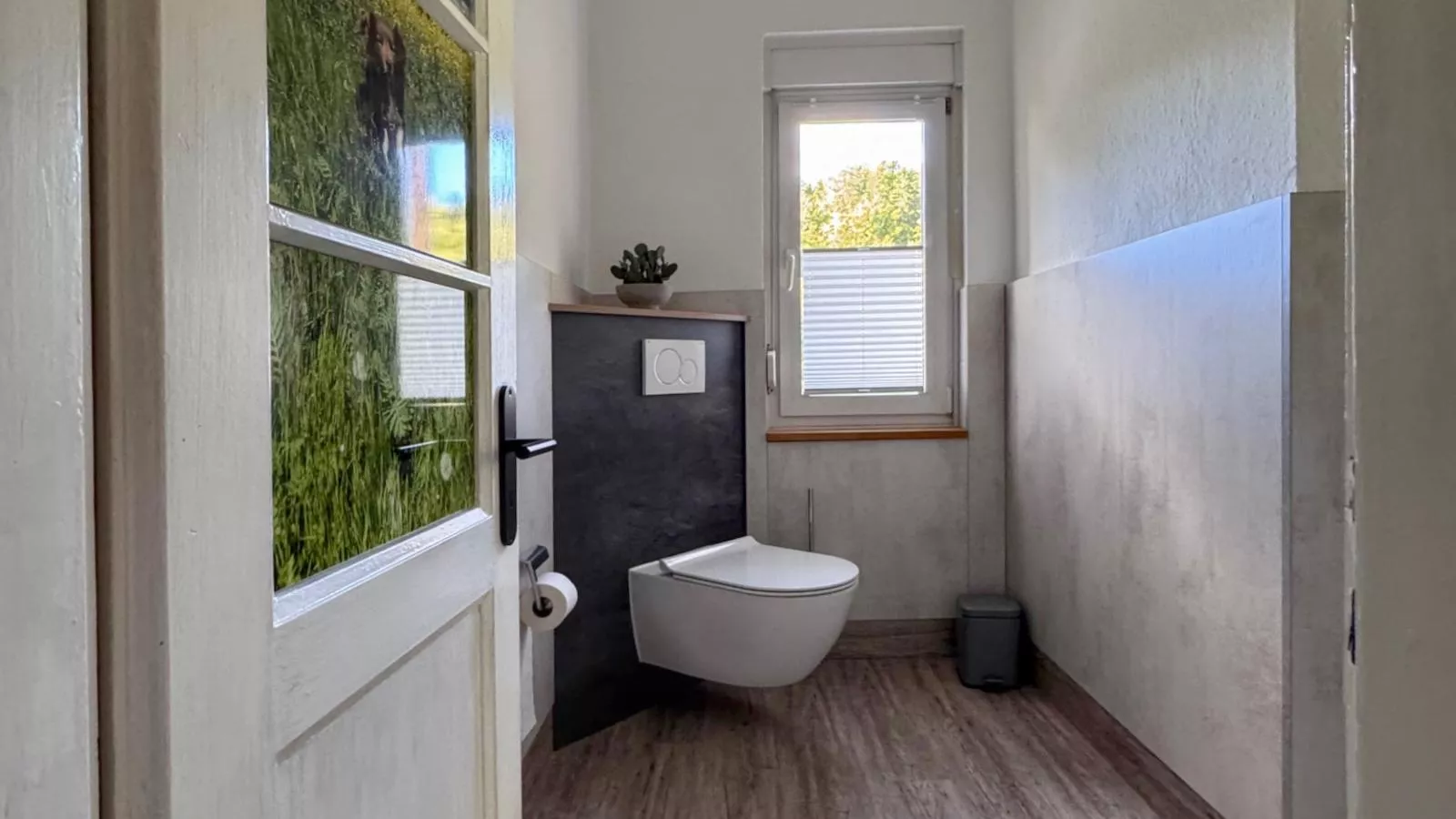 Forsthaus Heinrichsbach-Flur