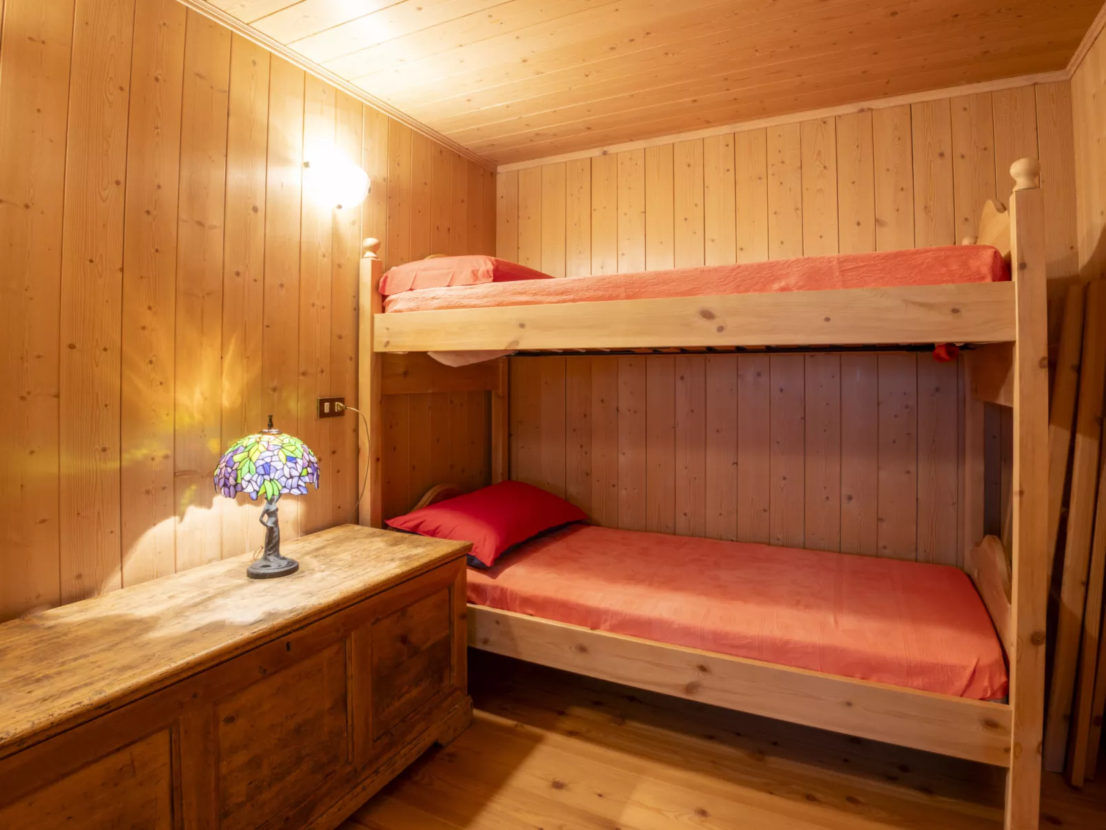 Pozzaglio Mountain Home-Dedans