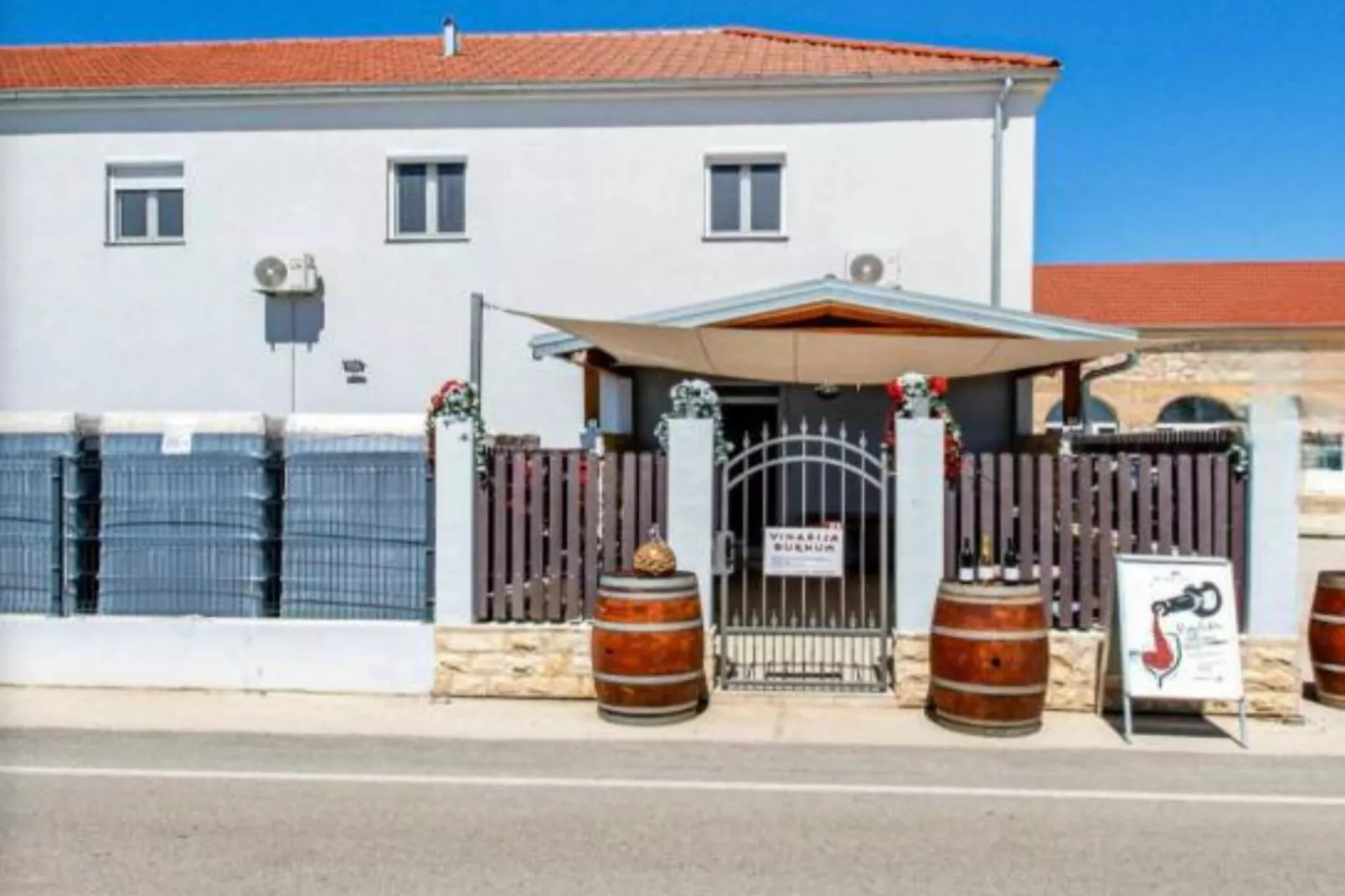 Rooms Burnum - Double Room 5-Im Freien