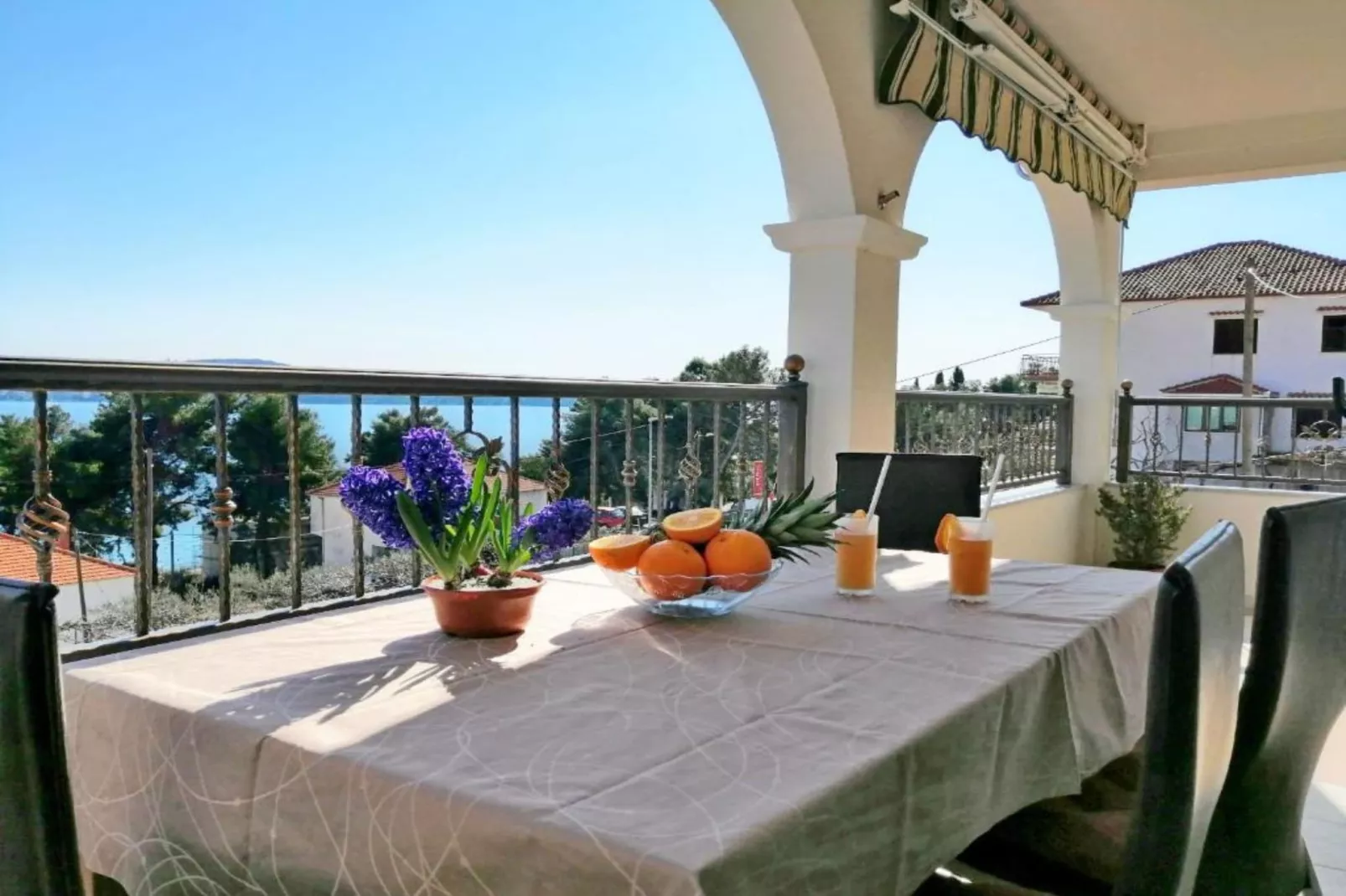 Apartment Libe with Sea View Trogir - Two Bedroom Apartment with Balcony-Terrace balcony