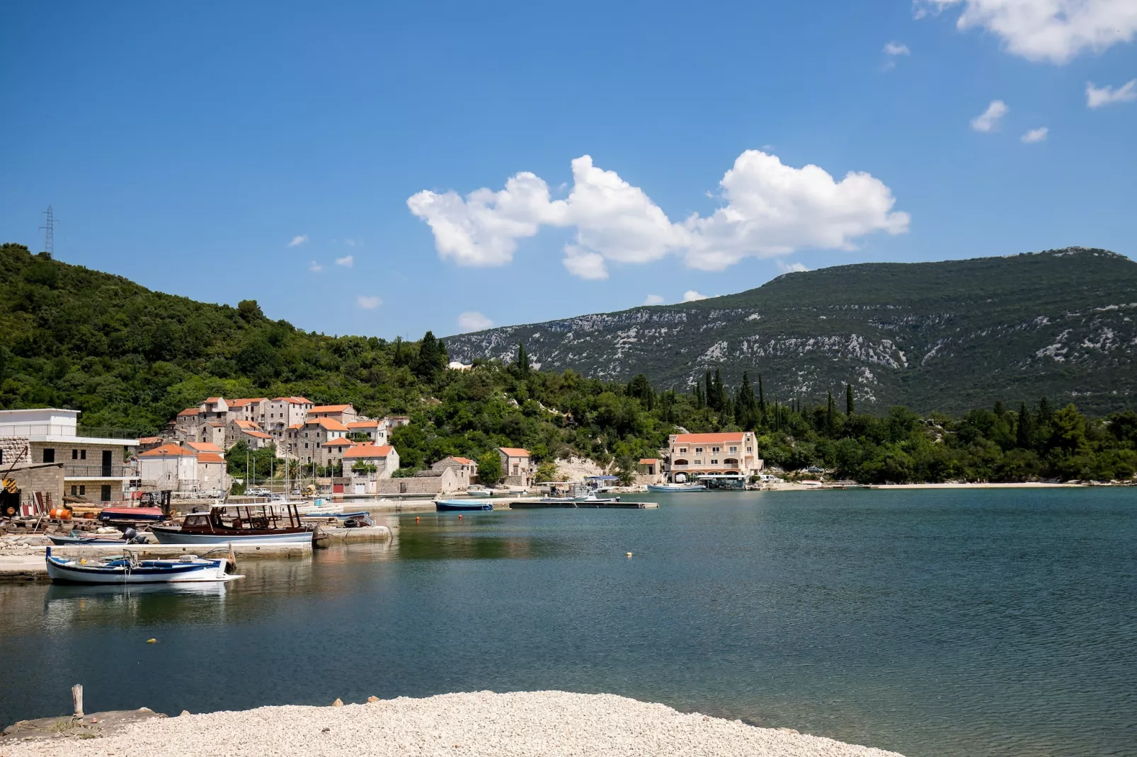 Holiday Home Monika - Two Bedroom Holiday Home with Terrace and Sea View-Ambiance