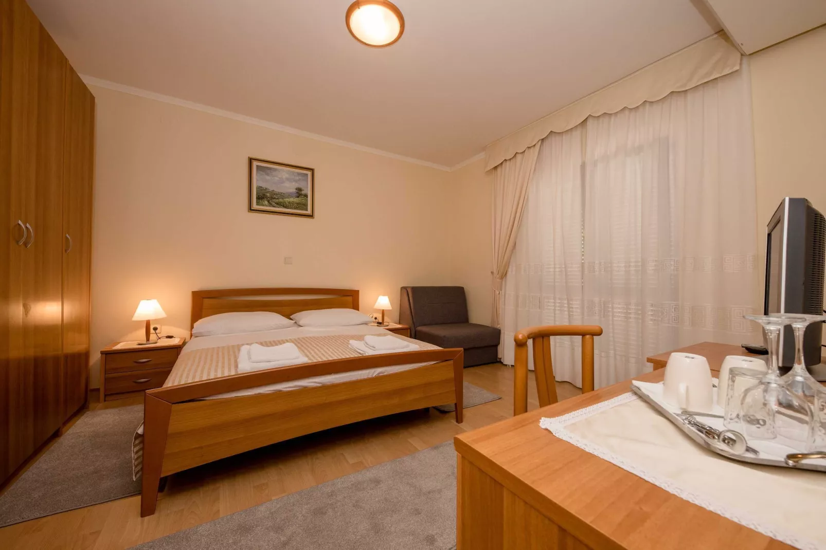 Guest House Villa Anggela - Classic Double room with Balcony and Sea View (BR1)-Indoor