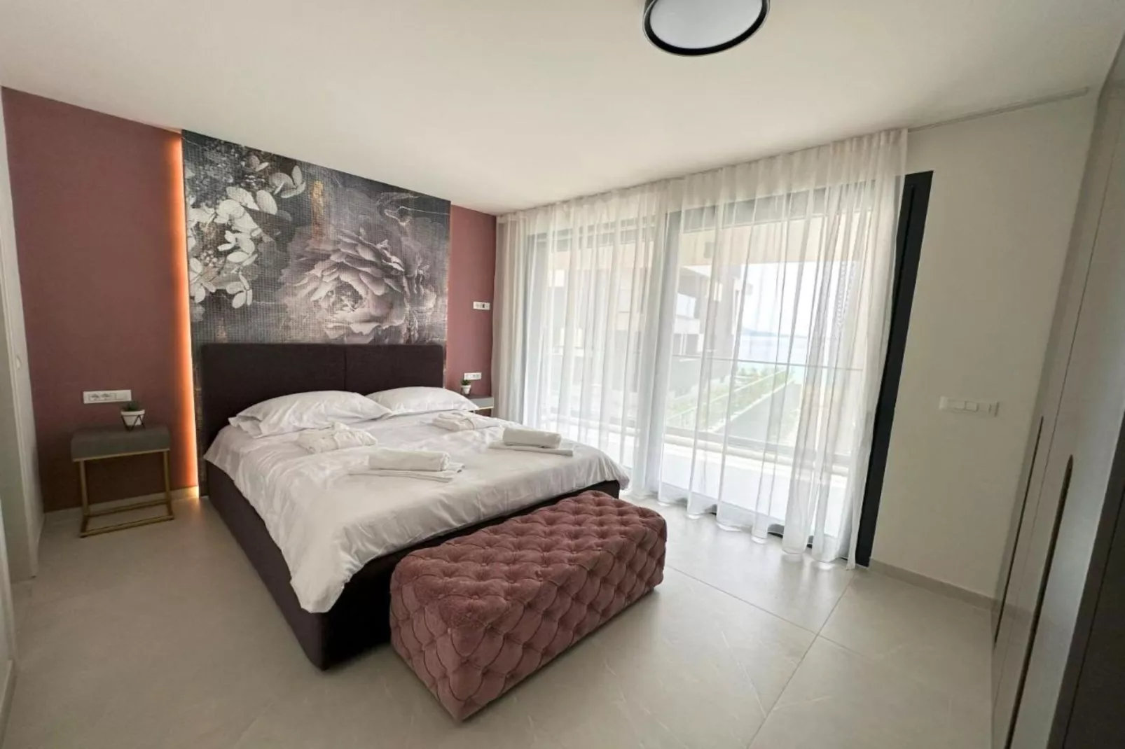 Leonarda Waterfront Residences- Three-Bedroom Penthouse  (The Riviera Three) -S3-Chambre