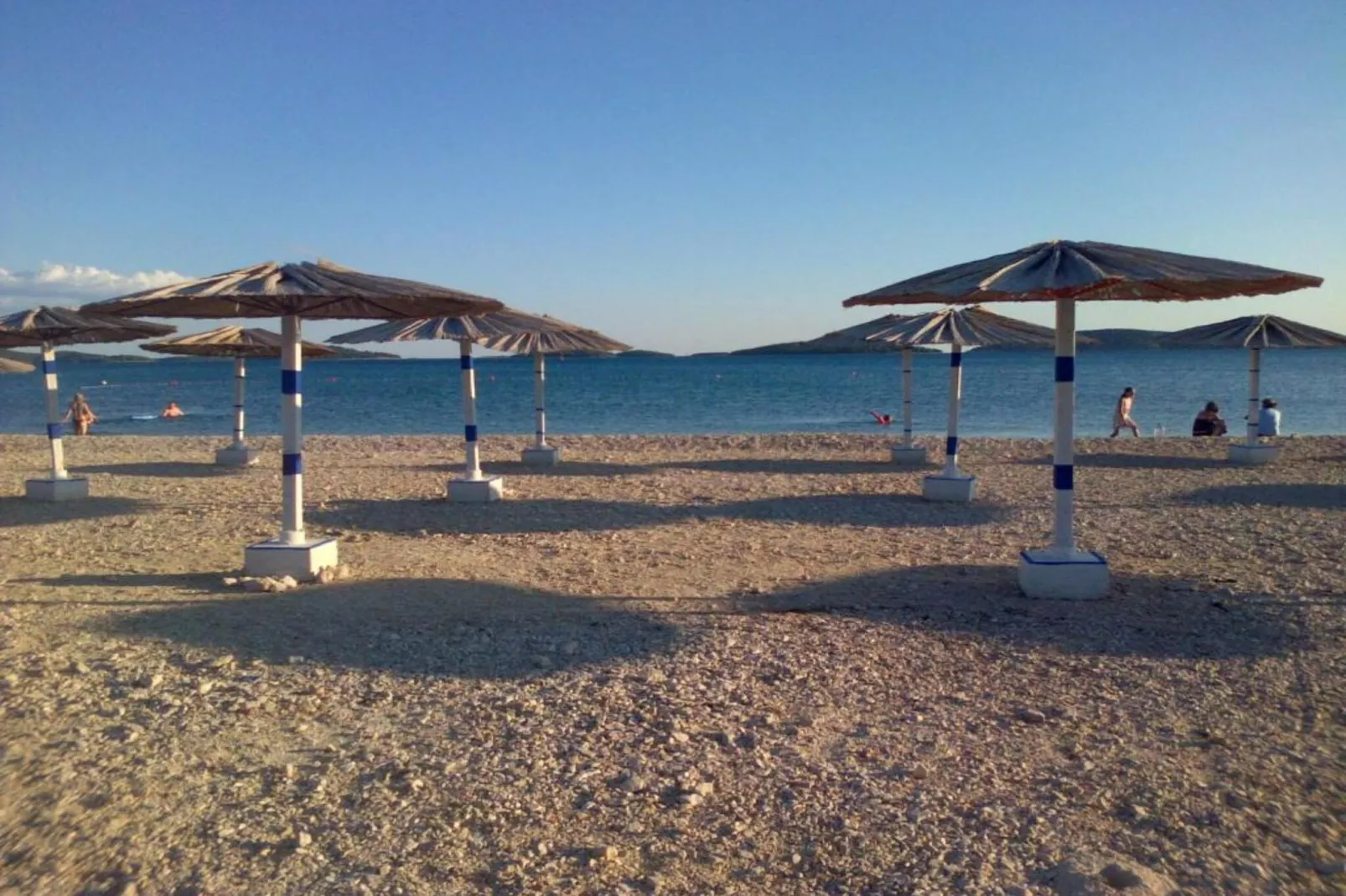 One Bedroom Apartment (A1)-Im Freien