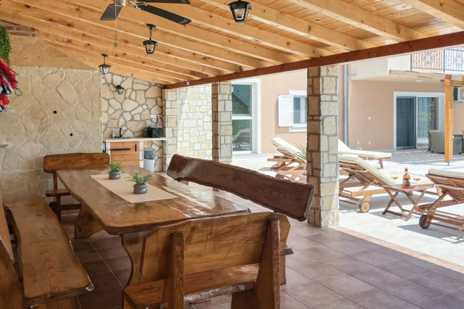 Villa Maria with Outdoor Pool - Five Bedroom Villa with Outdoor Pool-Ambiance