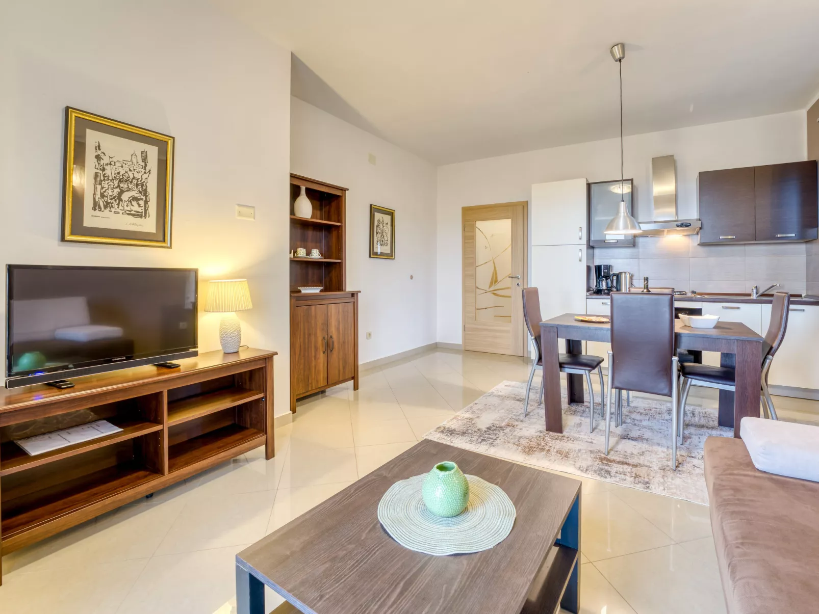 Villa Tara-Inside