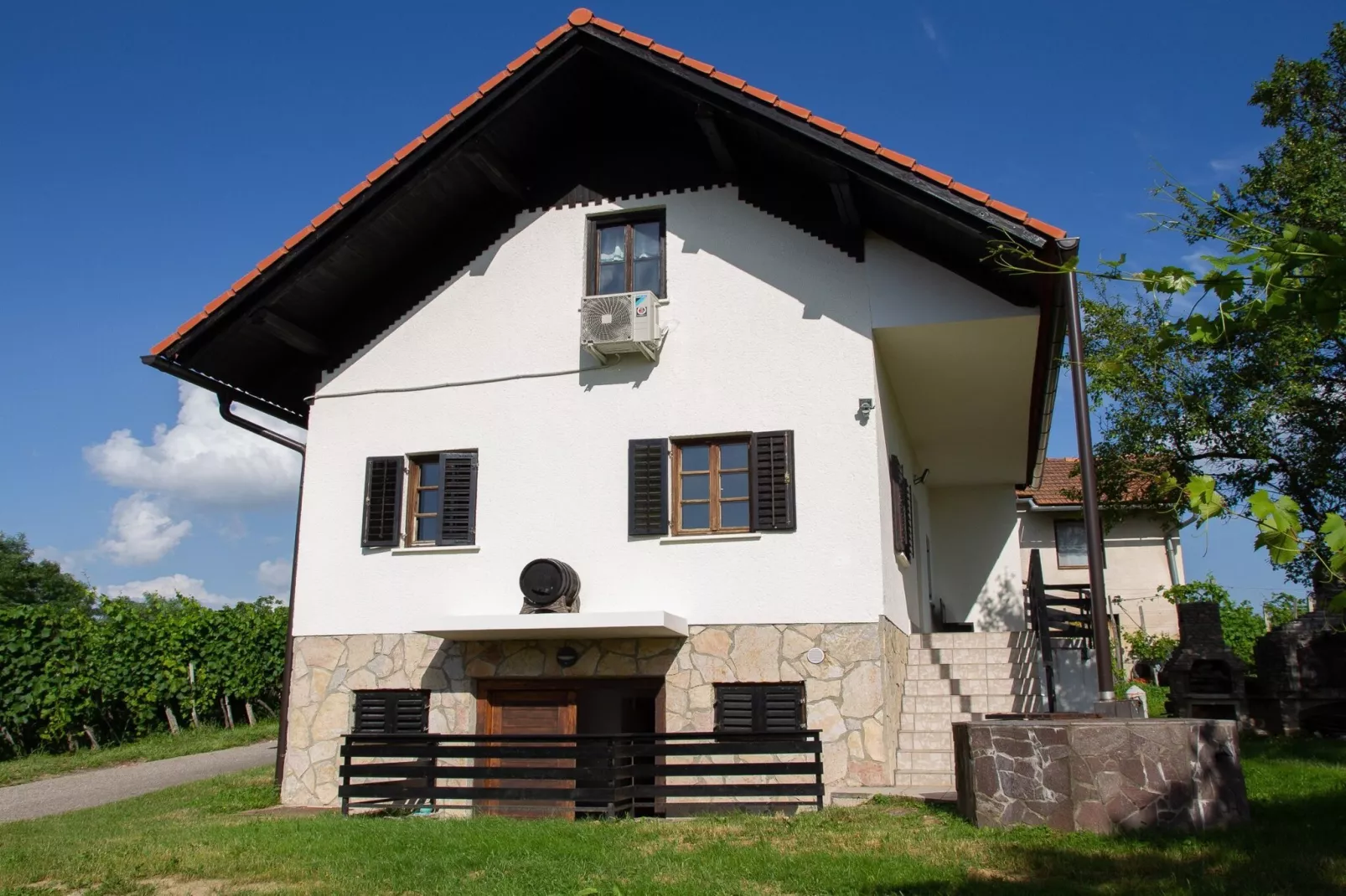 Hillside Haven Holiday Home with Sauna and Hot-Tub - One Bedroom Holiday Home with Sauna and Hot-Tub-Extérieur