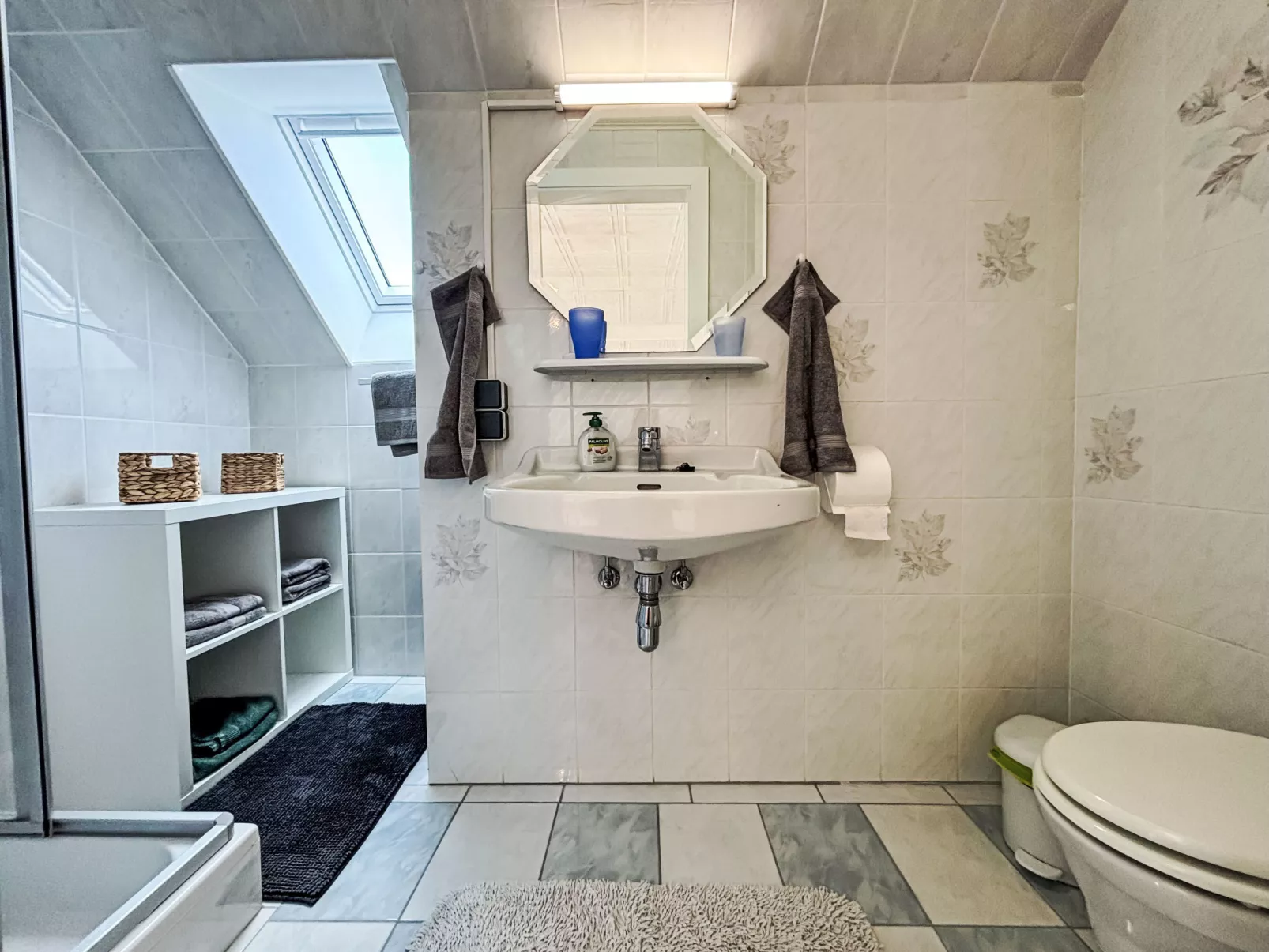 Großmutters Ferienhaus-Drinnen