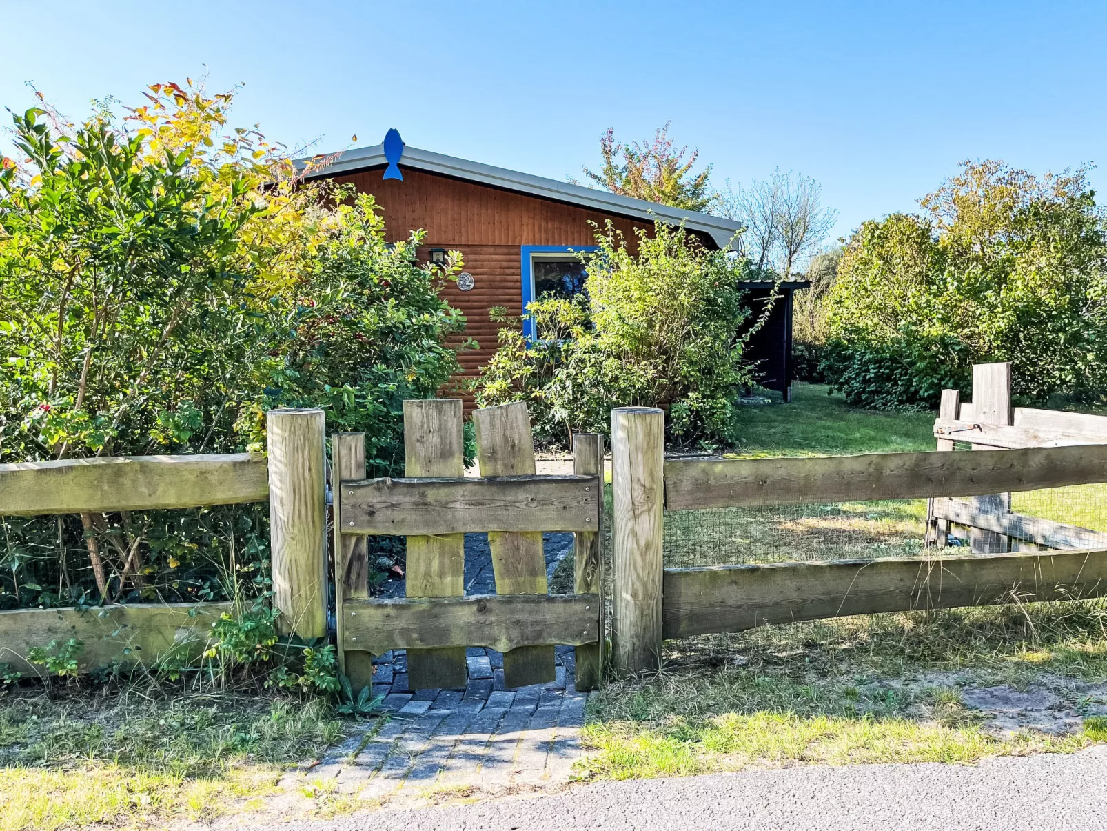 Inselkoje Zwo-Draußen